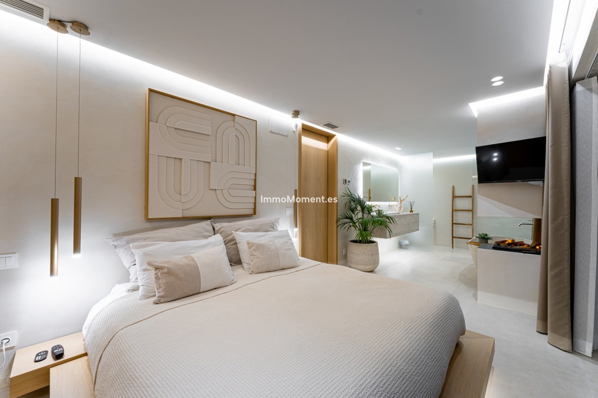Resale - Detached villa - Marbella - Nueva Andalucía