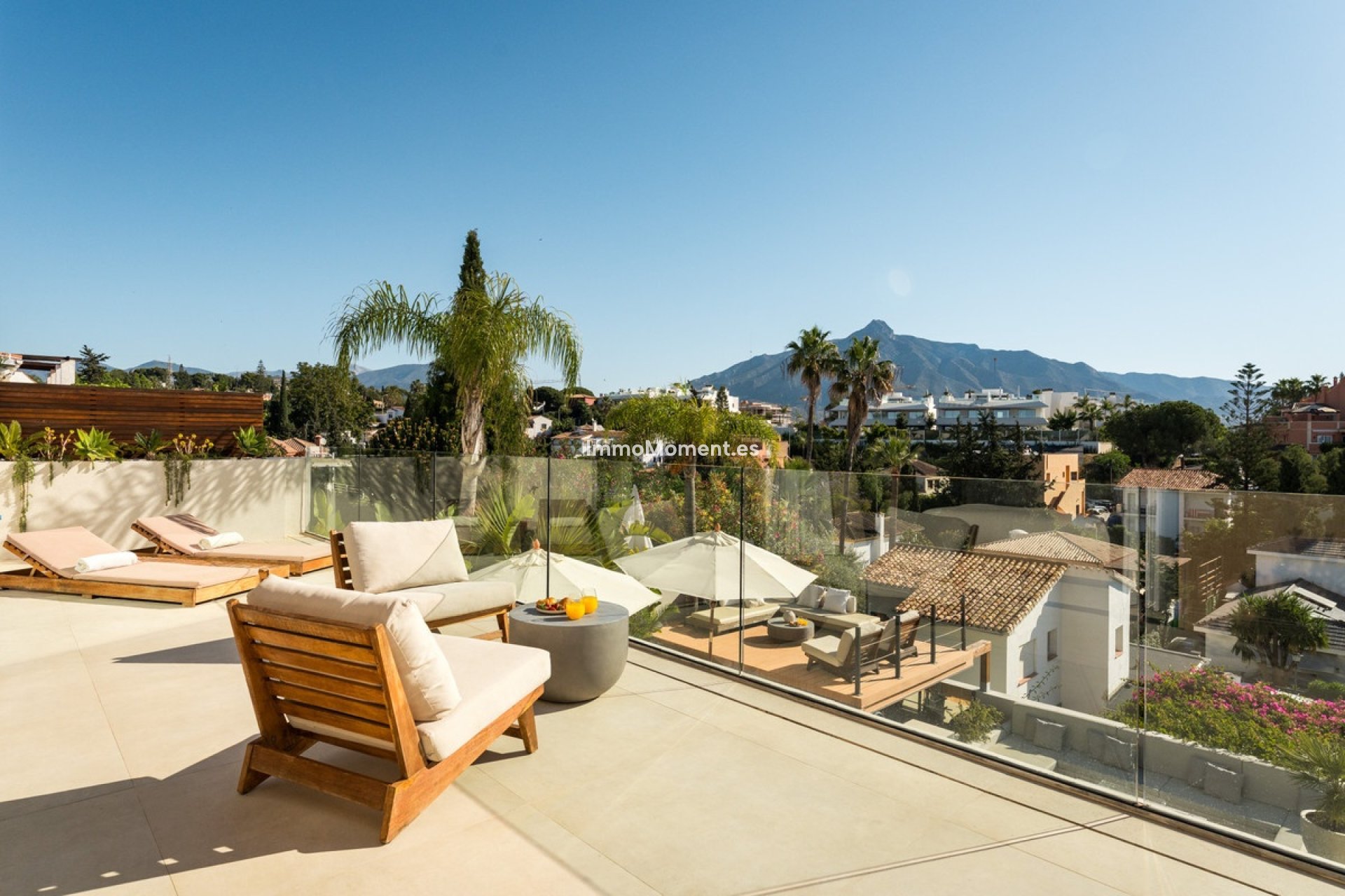 Resale - Detached villa - Marbella - Nueva Andalucía