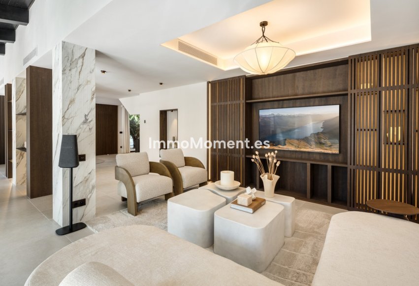 Resale - Detached villa - Marbella - Nueva Andalucía