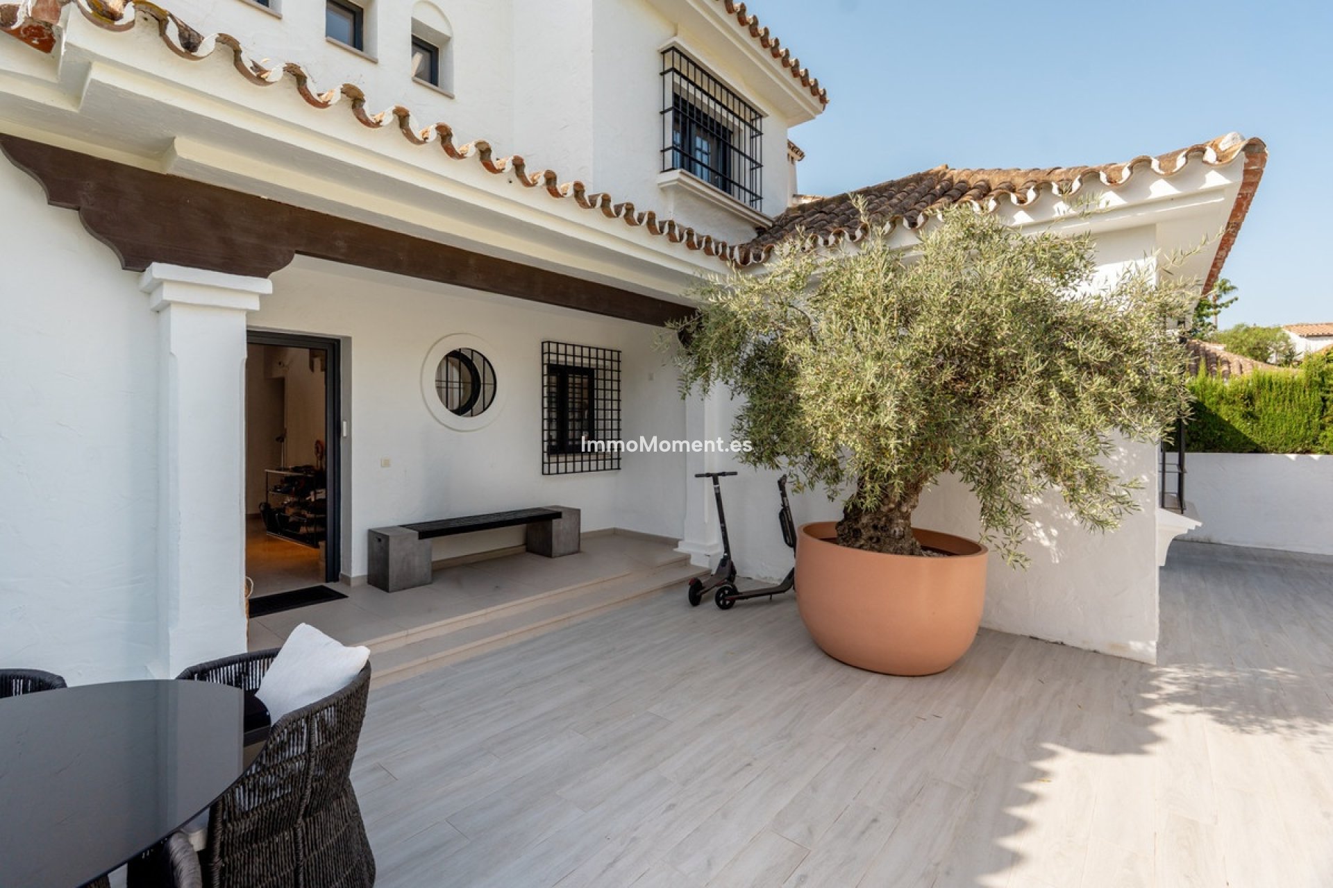 Resale - Detached villa - Marbella - Nueva Andalucía