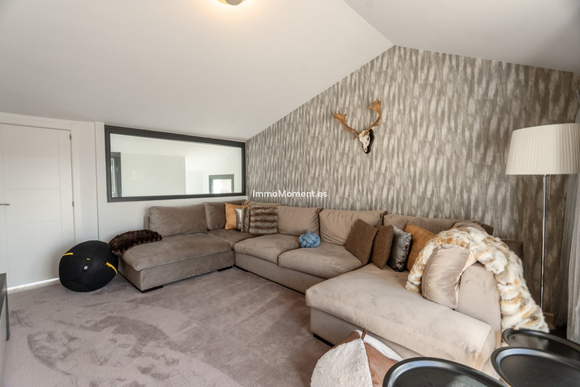 Resale - Detached villa - Marbella - Nueva Andalucía