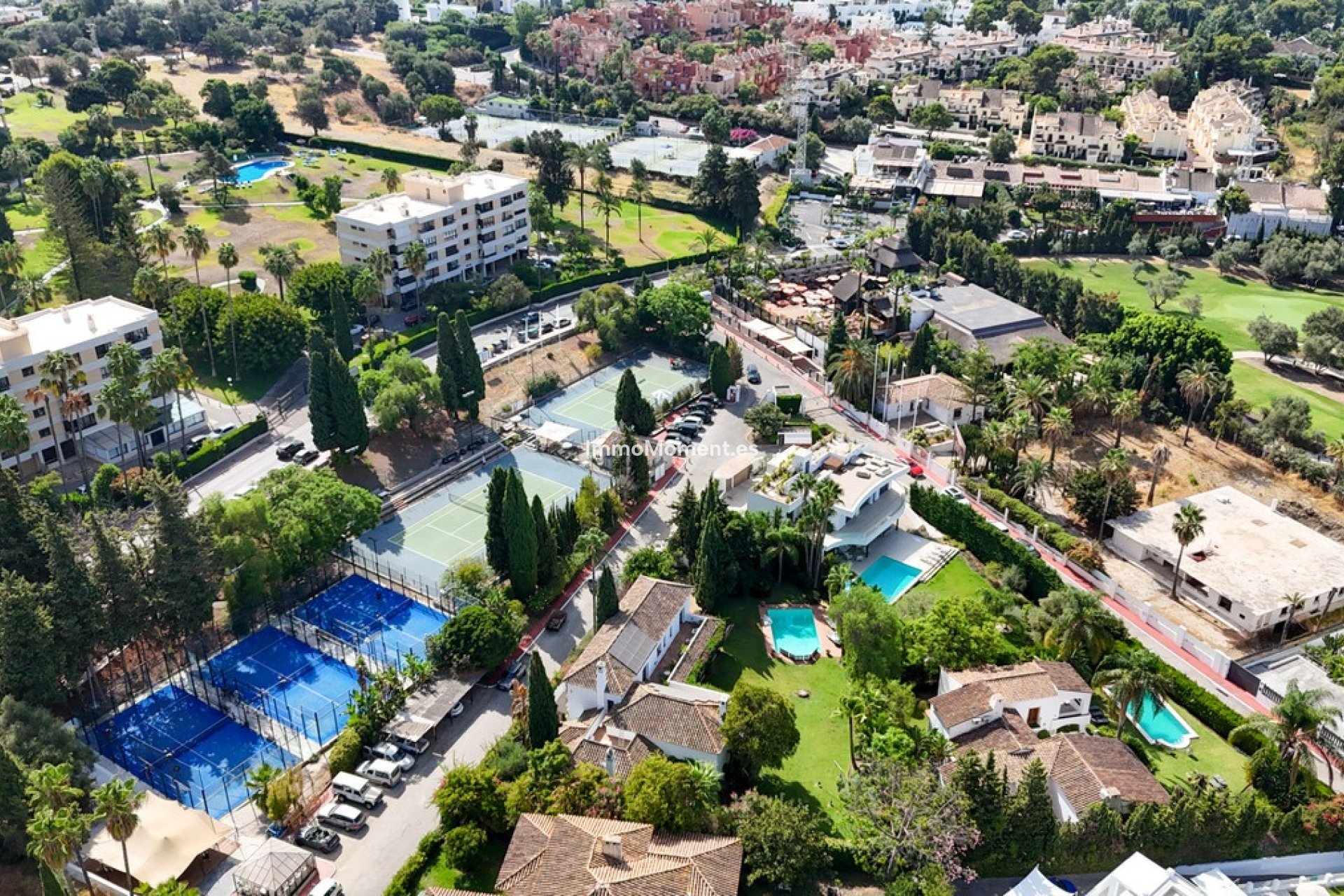 Resale - Detached villa - Marbella - Nueva Andalucía
