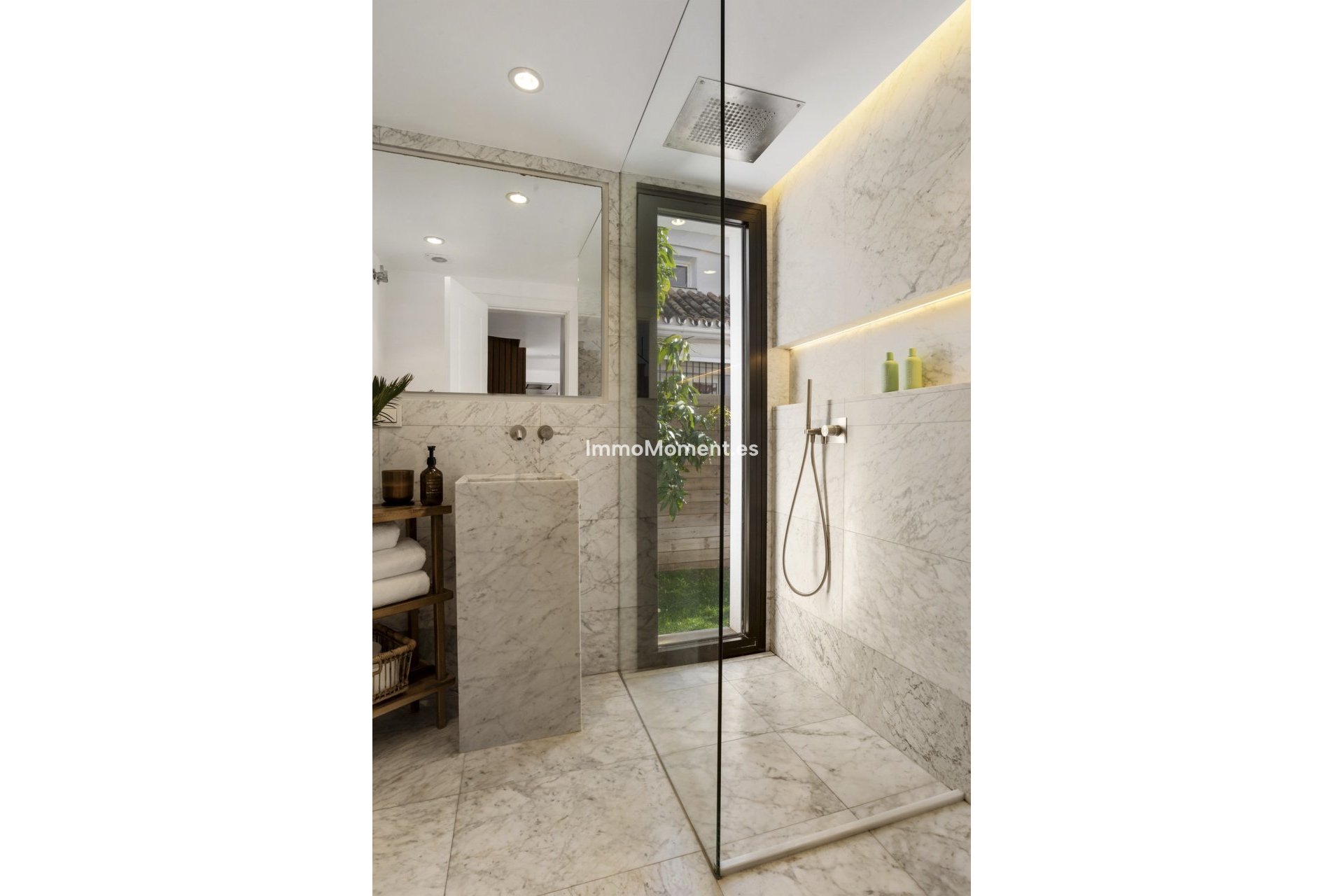 Resale - Detached villa - Marbella - Nueva Andalucía