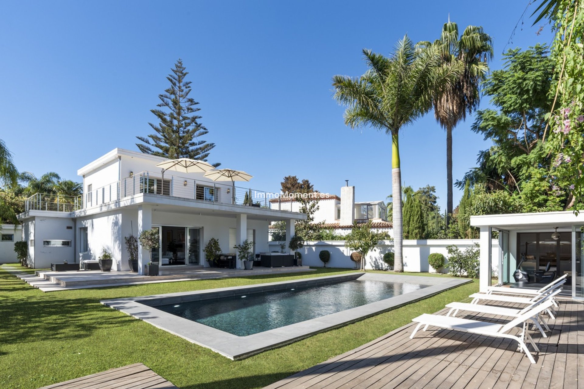 Resale - Detached villa - Marbella - Nueva Andalucía
