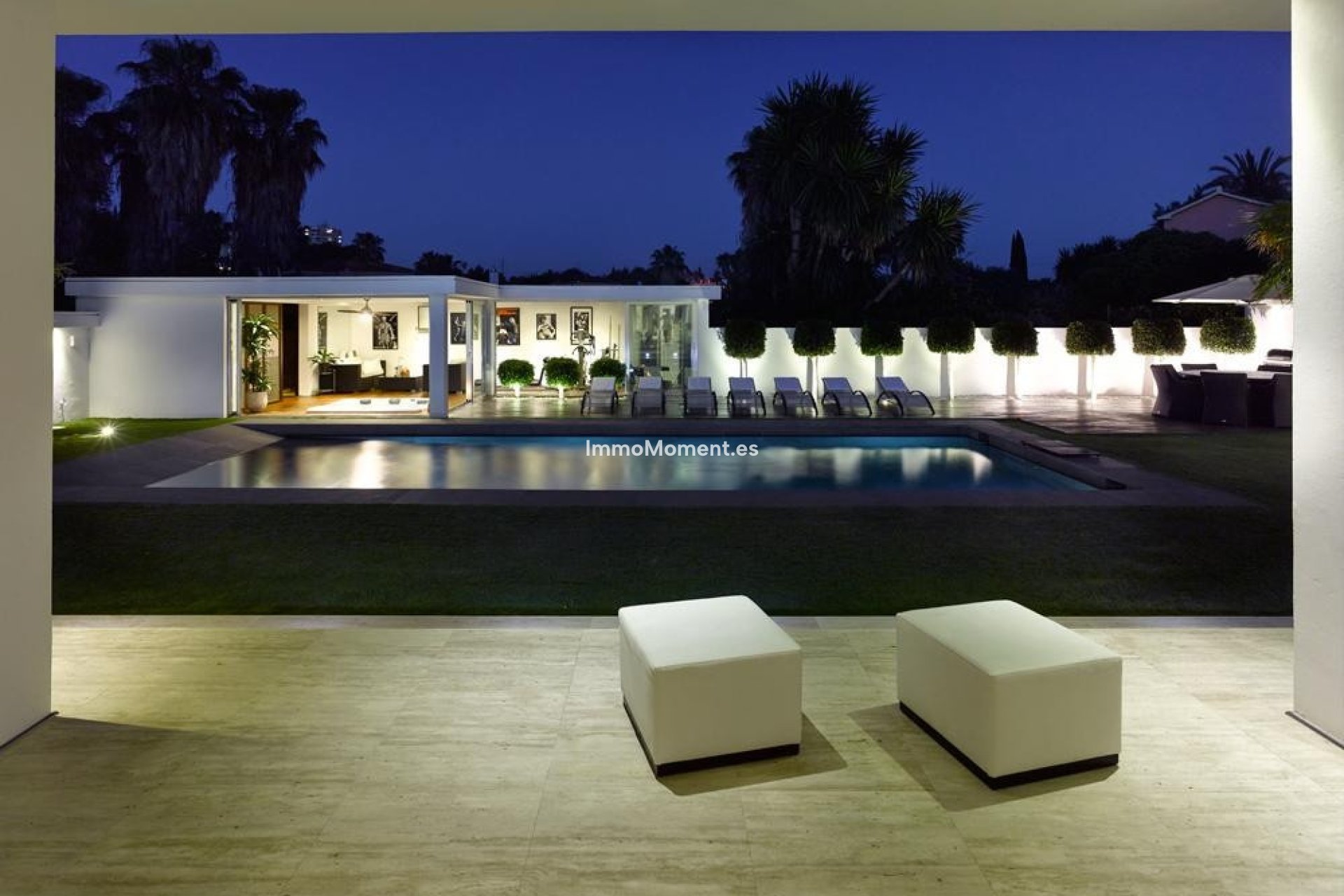 Resale - Detached villa - Marbella - Nueva Andalucía