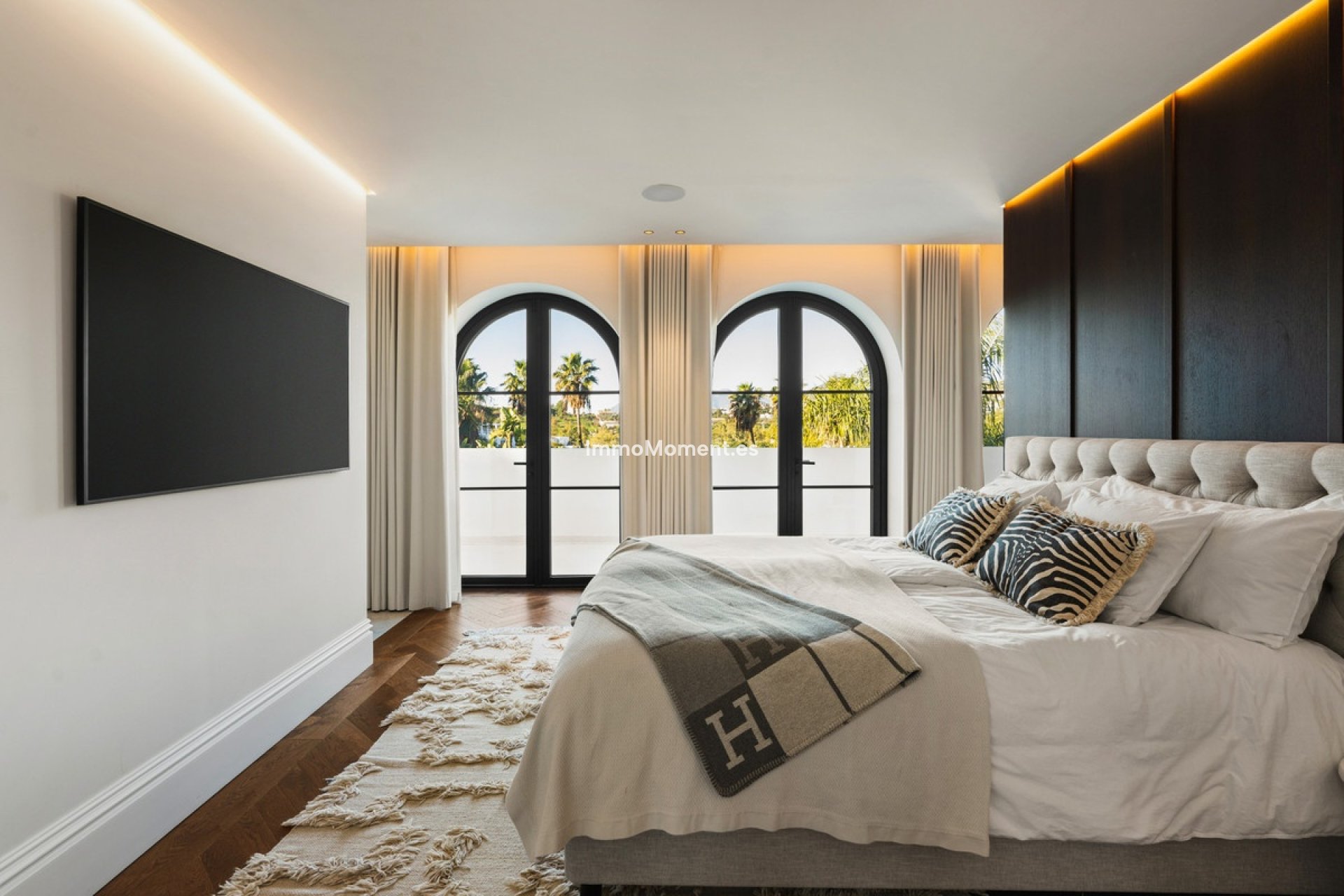 Resale - Detached villa - Marbella - Nueva Andalucía