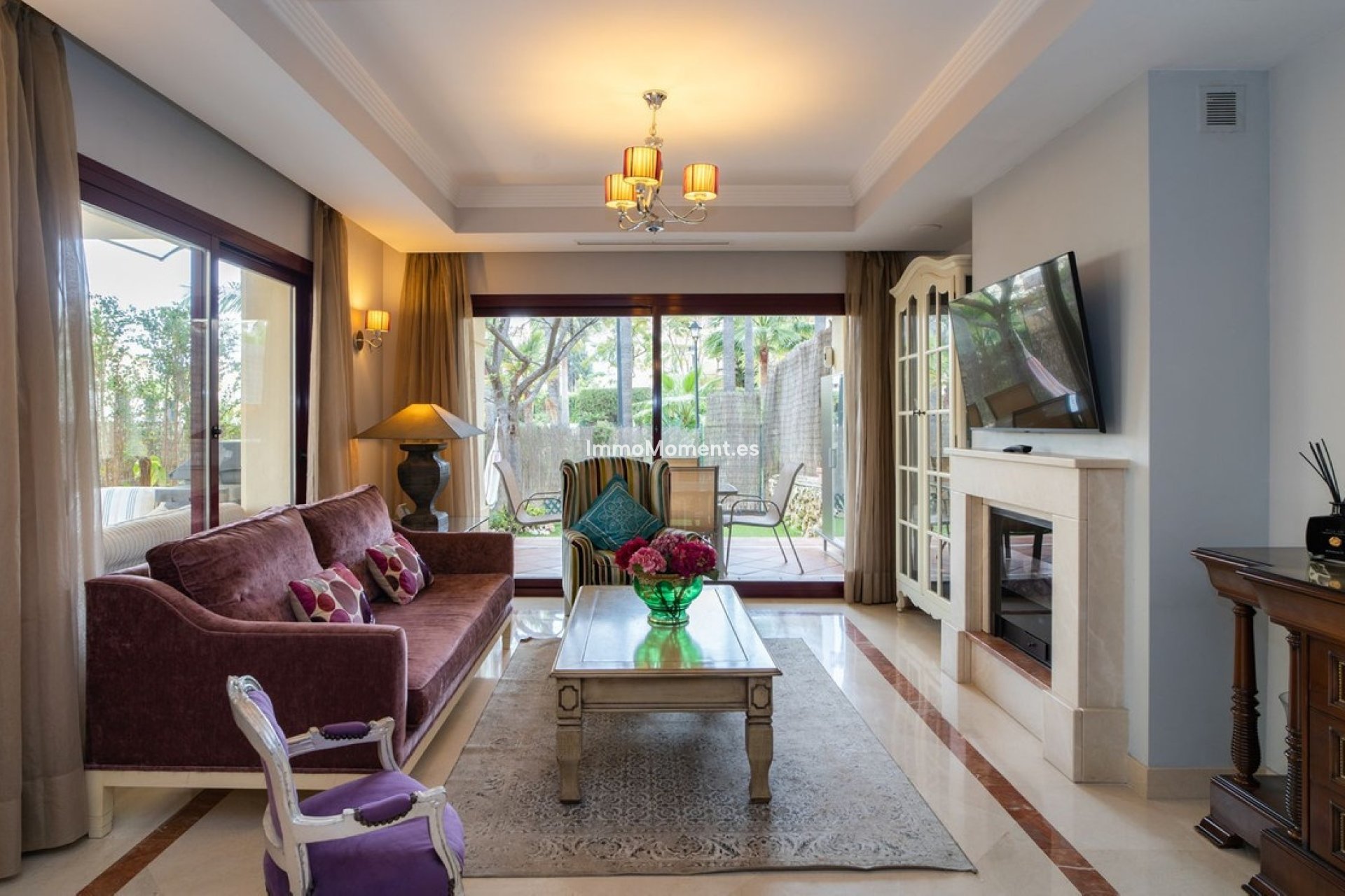 Resale - Detached villa - Marbella - Nueva Andalucía