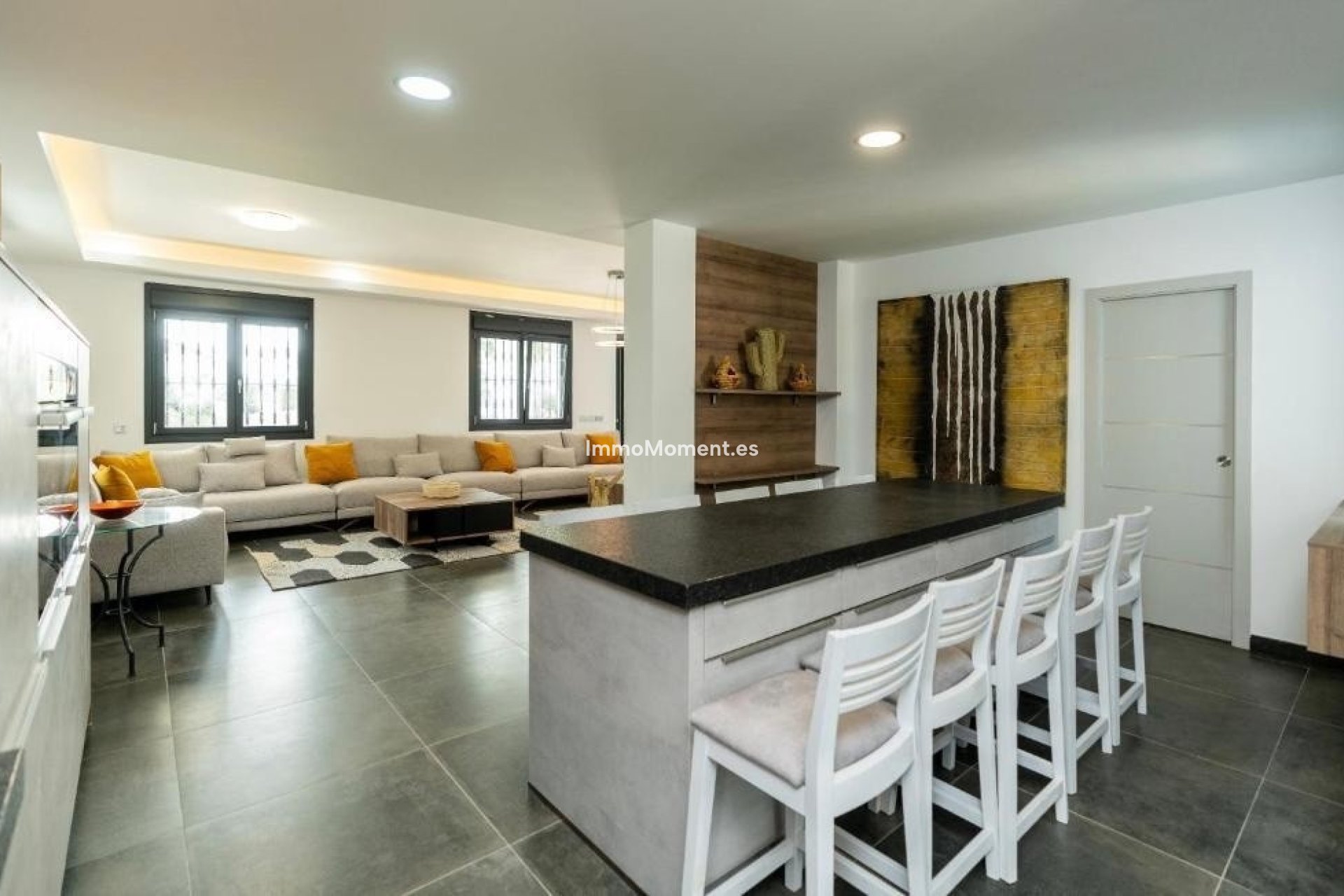 Resale - Detached villa - Marbella - Nueva Andalucía
