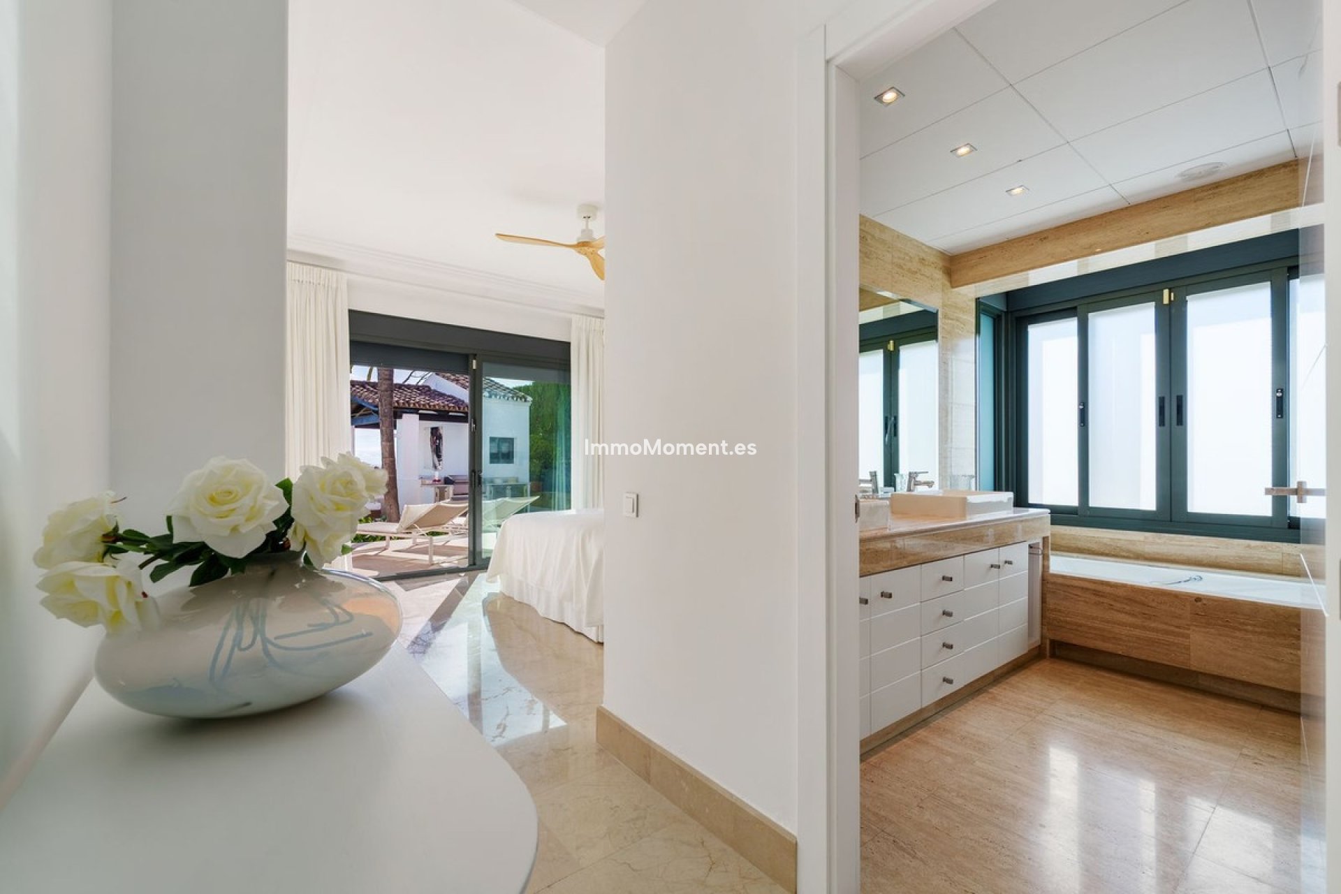 Resale - Detached villa - Marbella - Nueva Andalucía