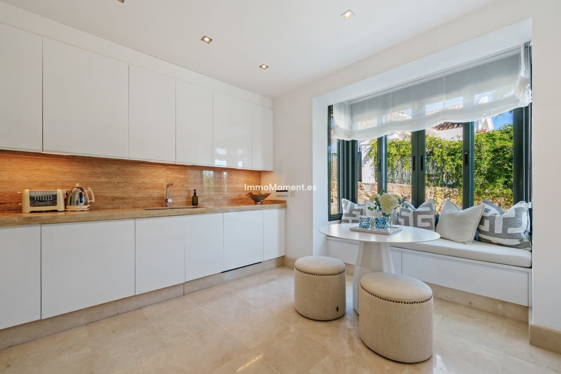 Resale - Detached villa - Marbella - Nueva Andalucía