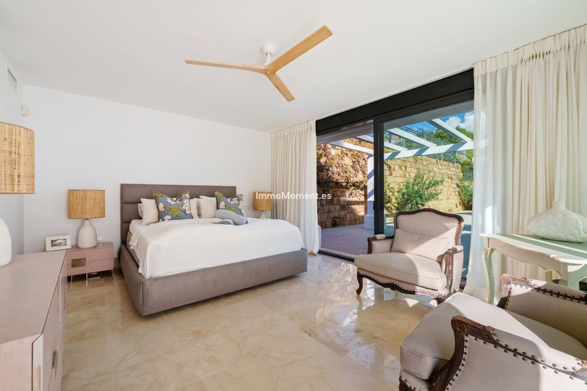 Resale - Detached villa - Marbella - Nueva Andalucía