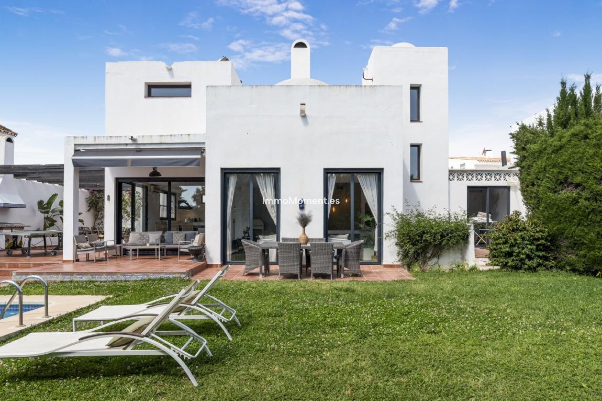 Resale - Detached villa - Marbella - Nueva Andalucía