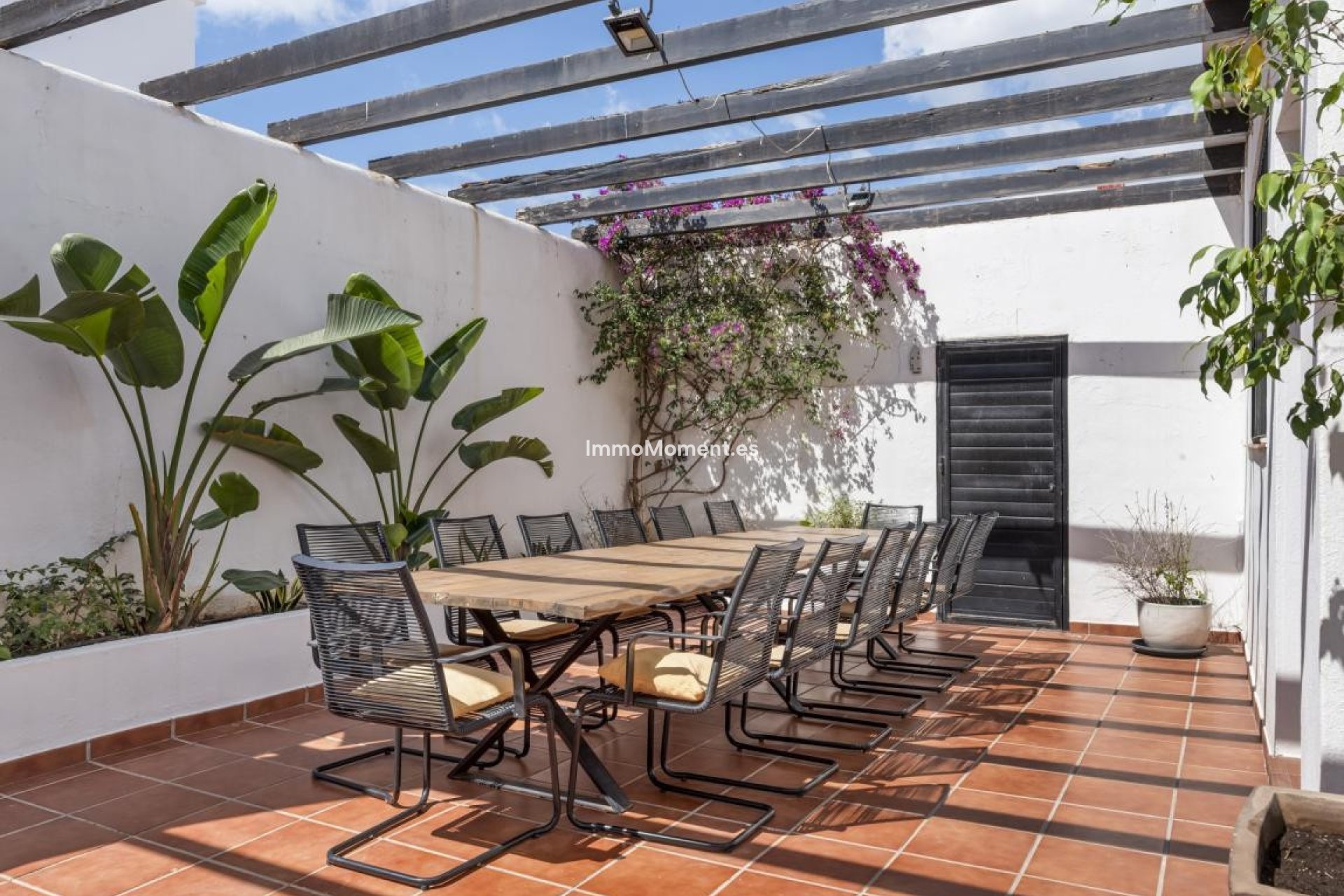 Resale - Detached villa - Marbella - Nueva Andalucía