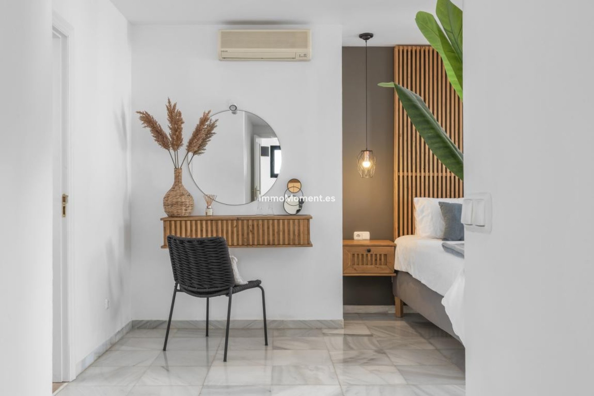 Resale - Detached villa - Marbella - Nueva Andalucía