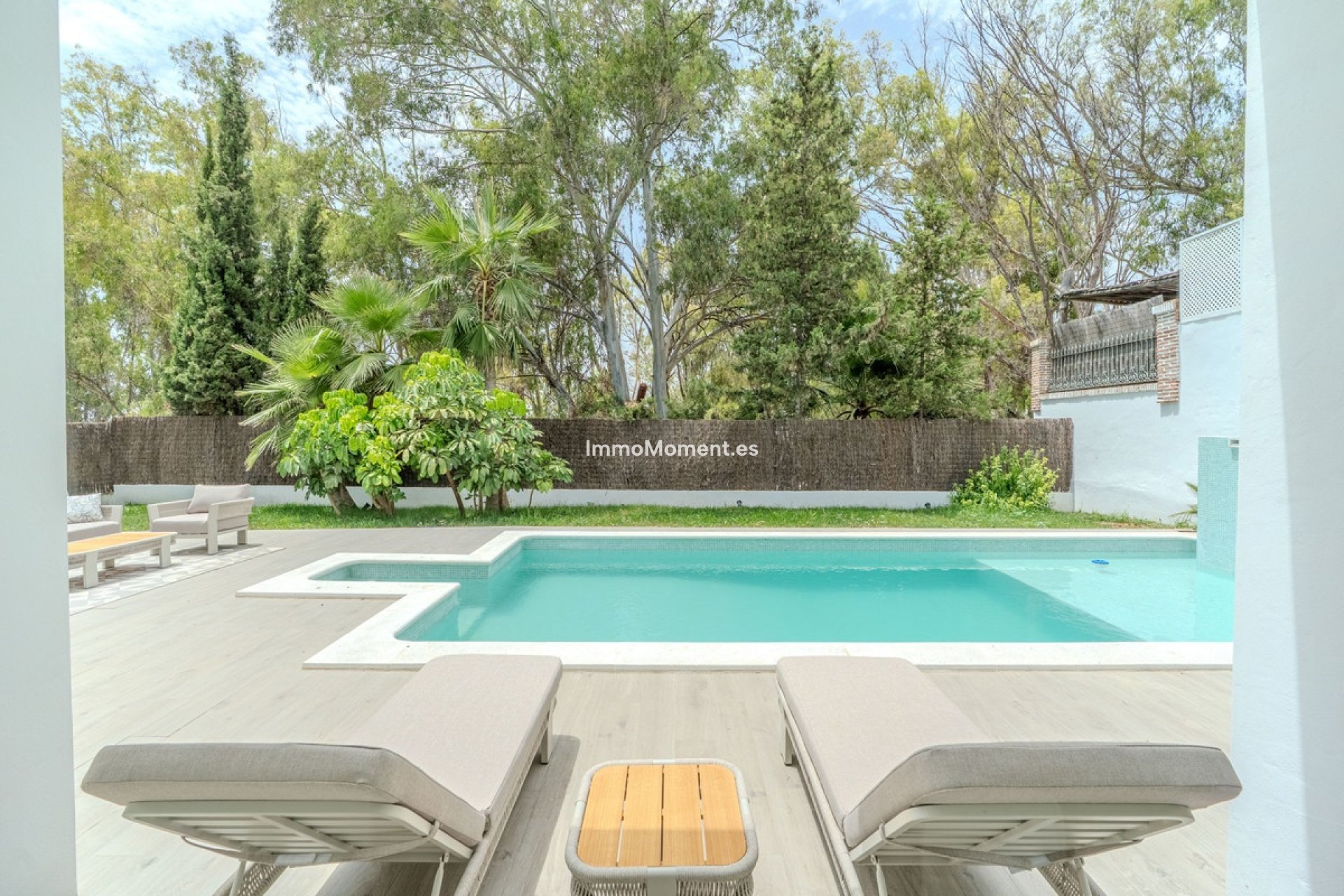 Resale - Detached villa - Marbella - Nueva Andalucía