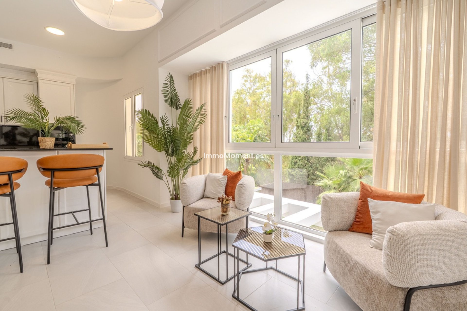 Resale - Detached villa - Marbella - Nueva Andalucía