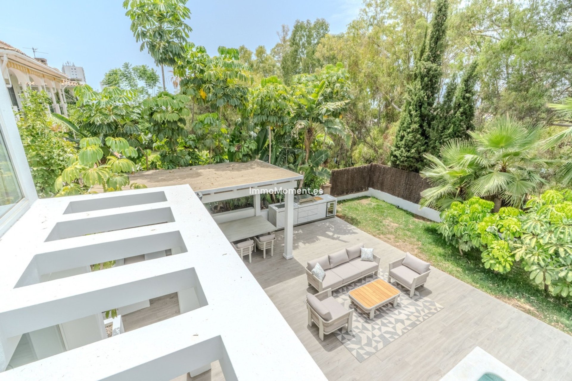 Resale - Detached villa - Marbella - Nueva Andalucía