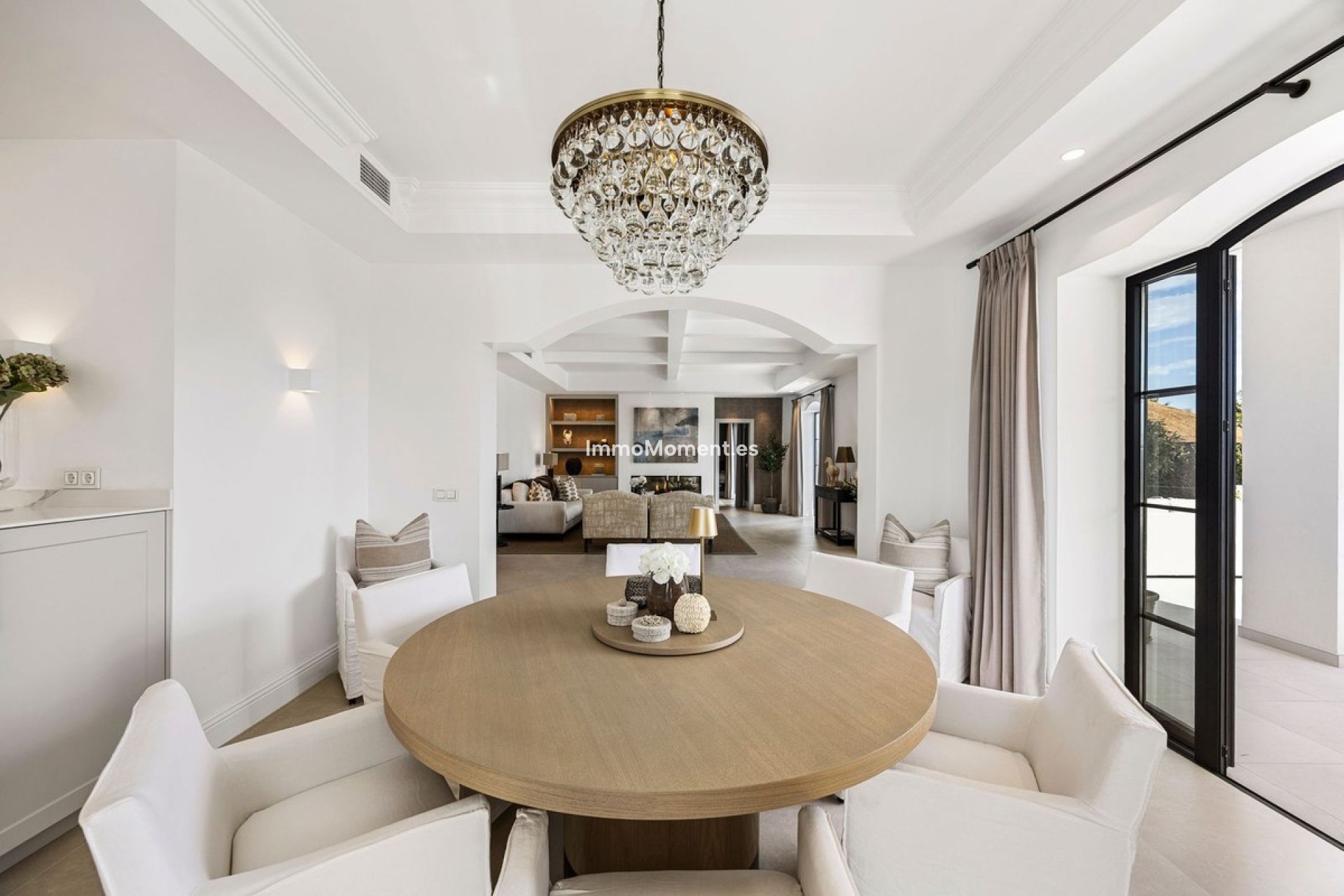 Resale - Detached villa - Marbella - Nueva Andalucía