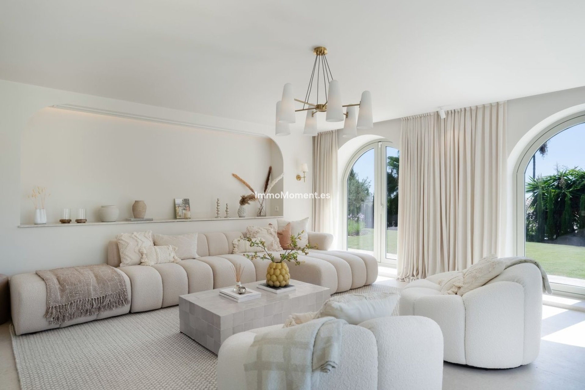 Resale - Detached villa - Marbella - Nueva Andalucía