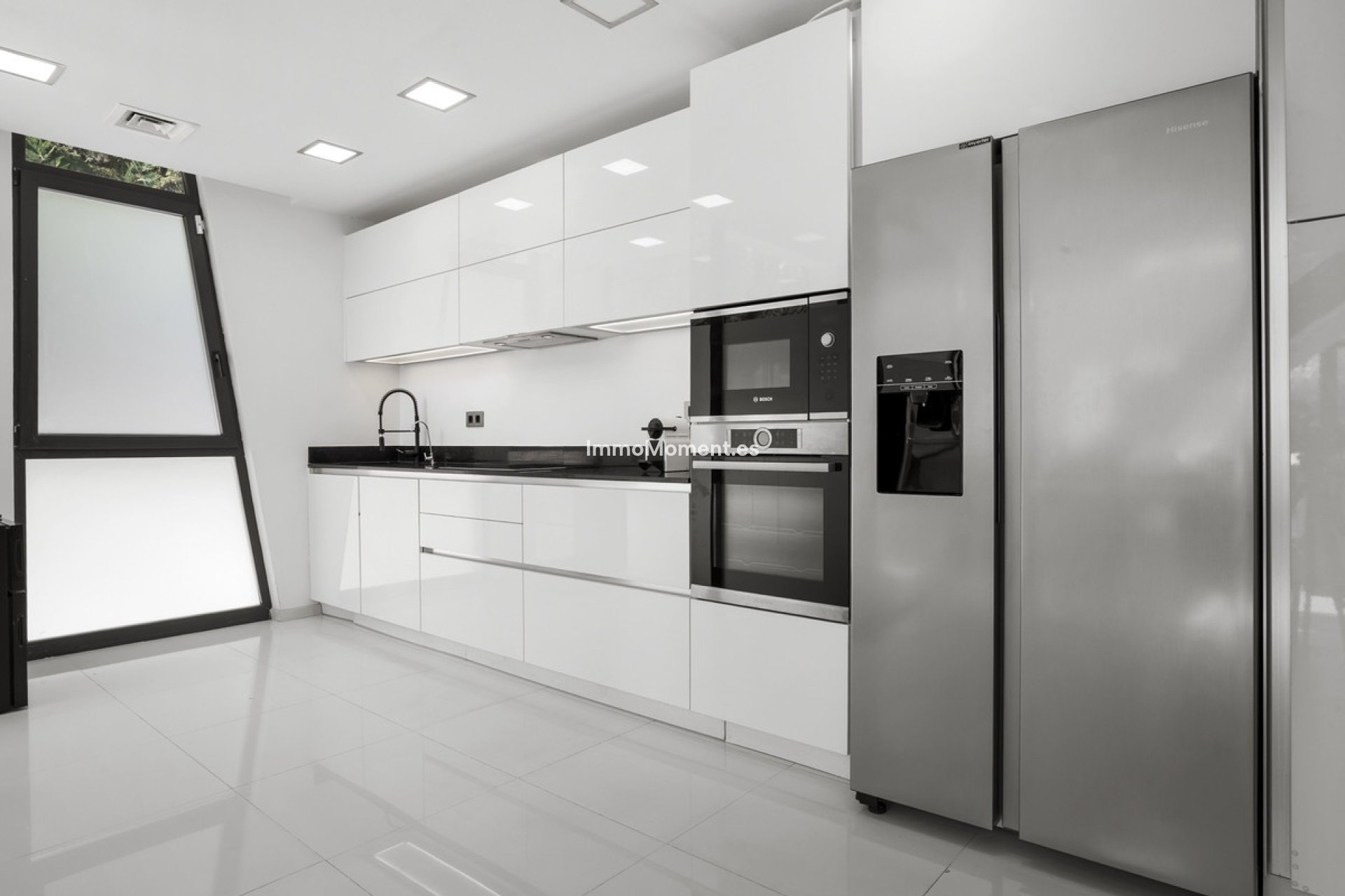 Resale - Detached villa - Marbella - Nueva Andalucía