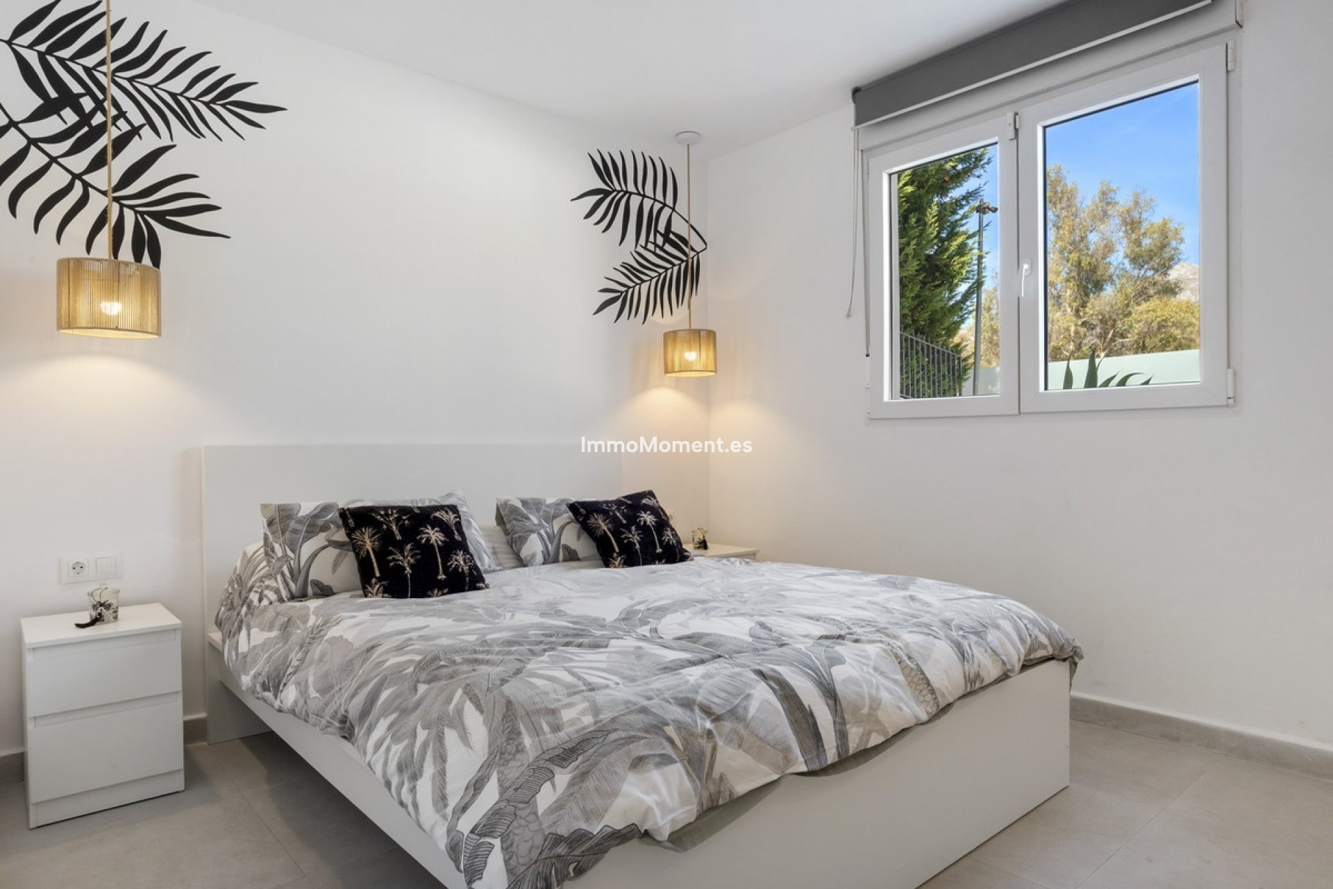 Resale - Detached villa - Marbella - Nueva Andalucía