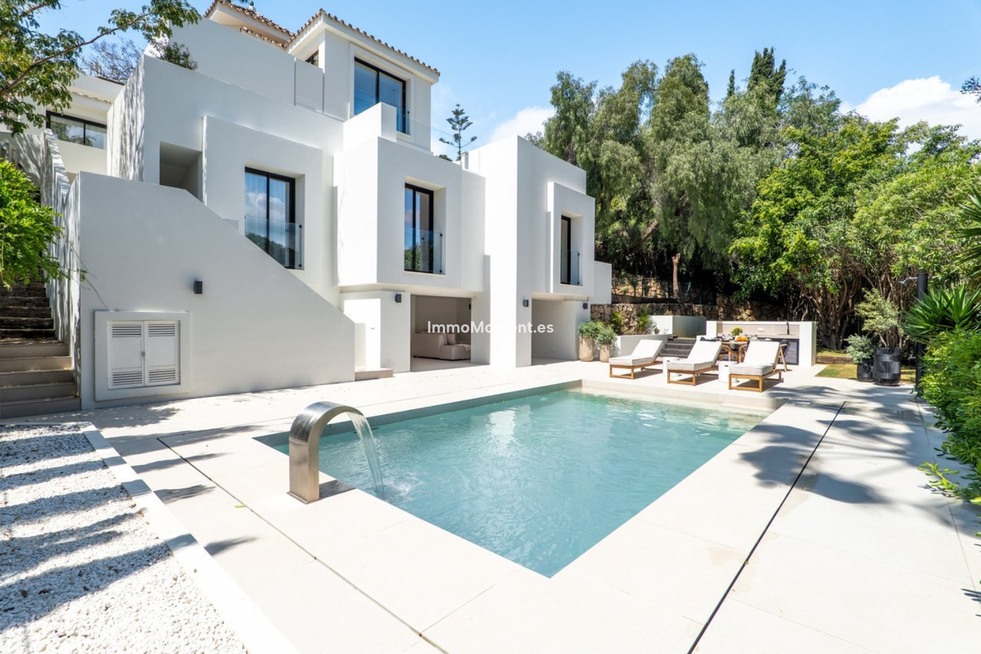 Resale - Detached villa - Marbella - Nueva Andalucía