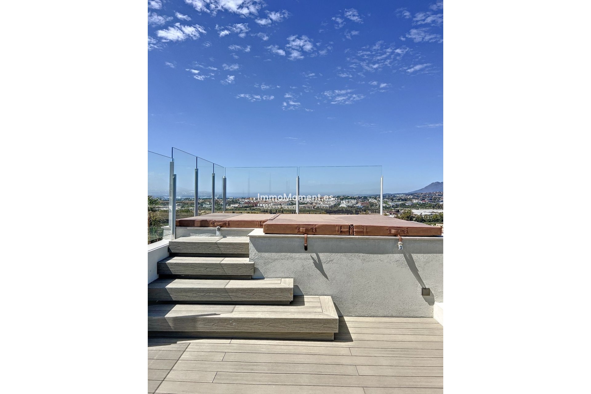 Resale - Detached villa - Marbella - Nueva Andalucía