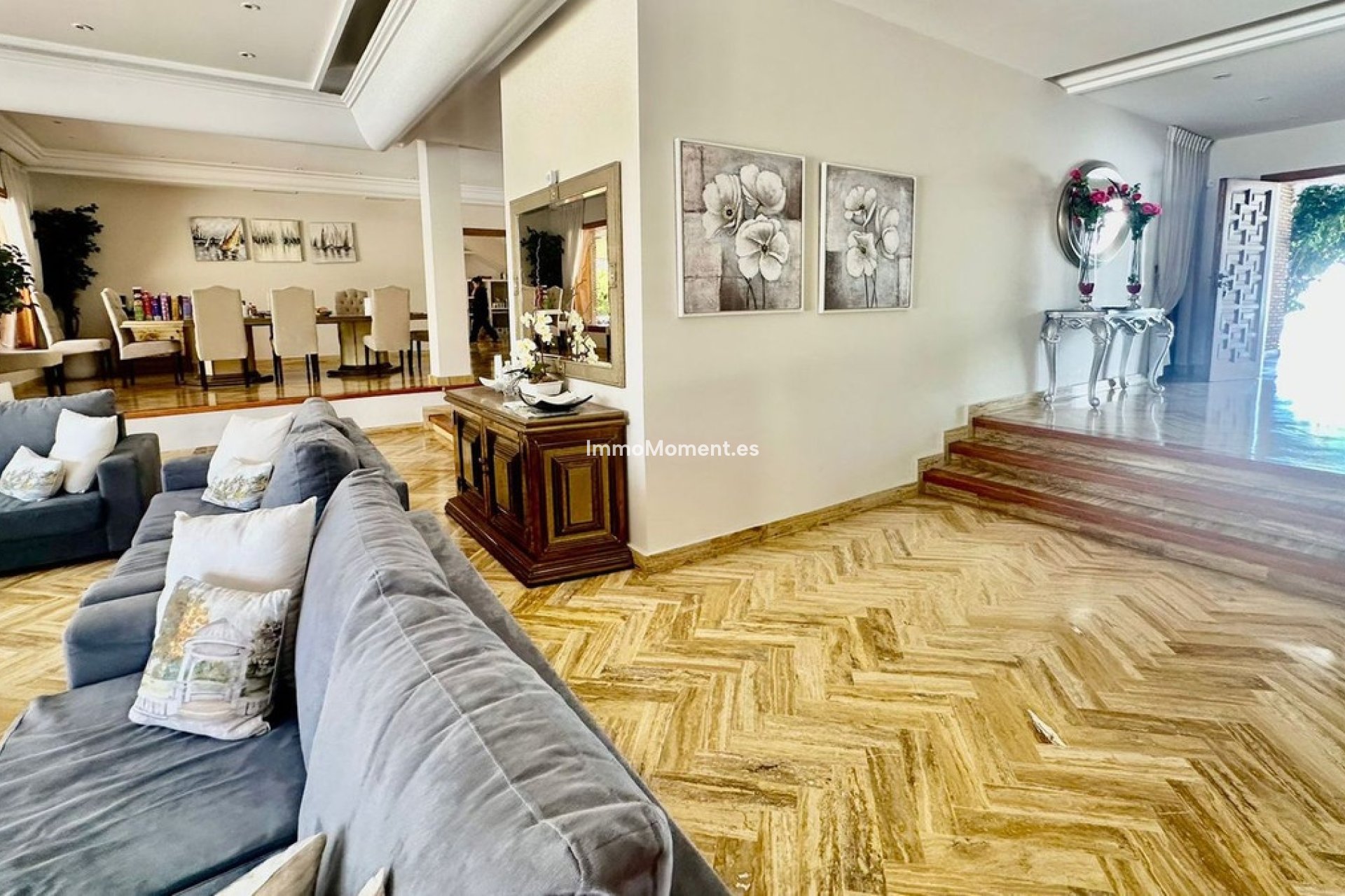 Resale - Detached villa - Marbella - Nueva Andalucía