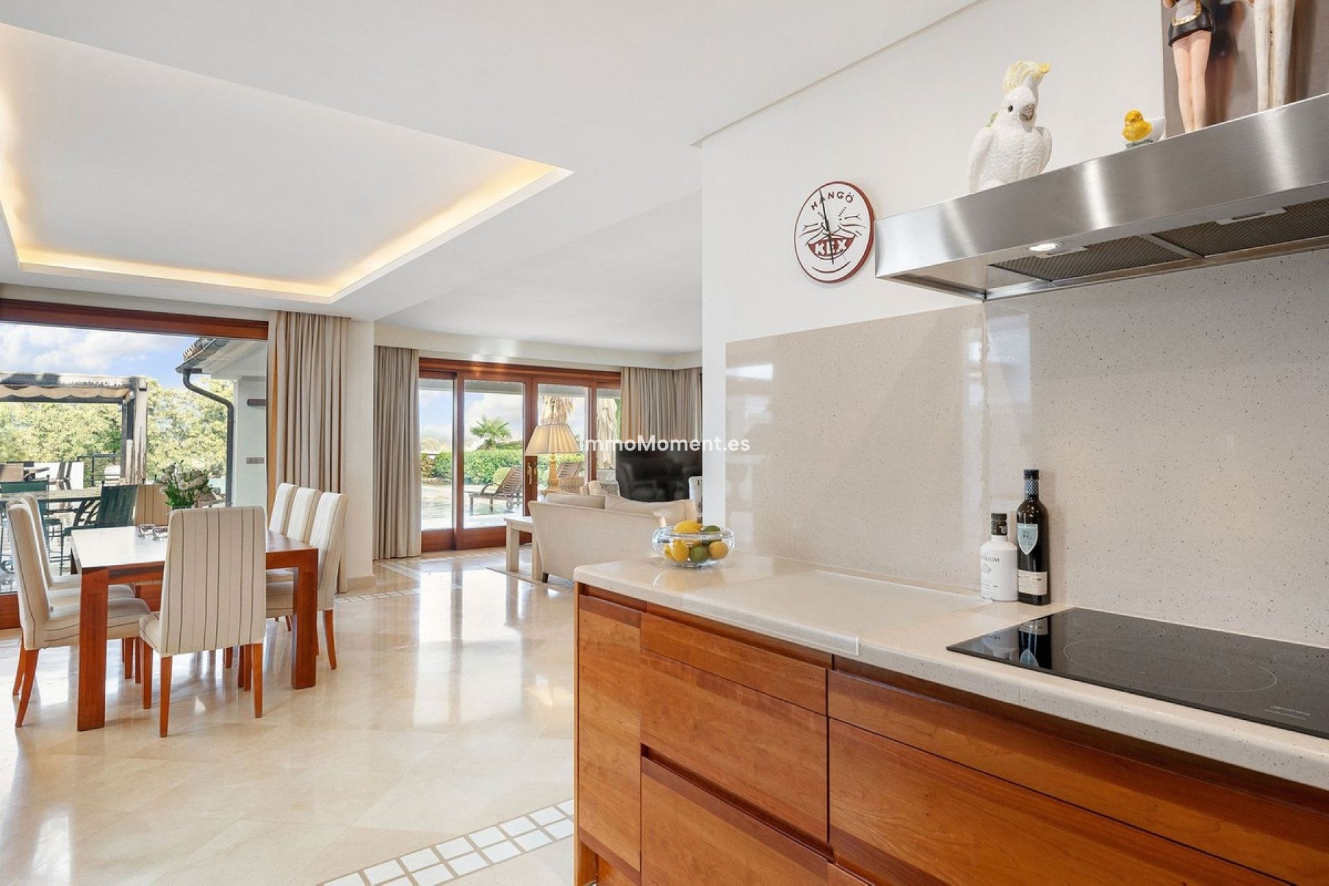 Resale - Detached villa - Marbella - Nueva Andalucía