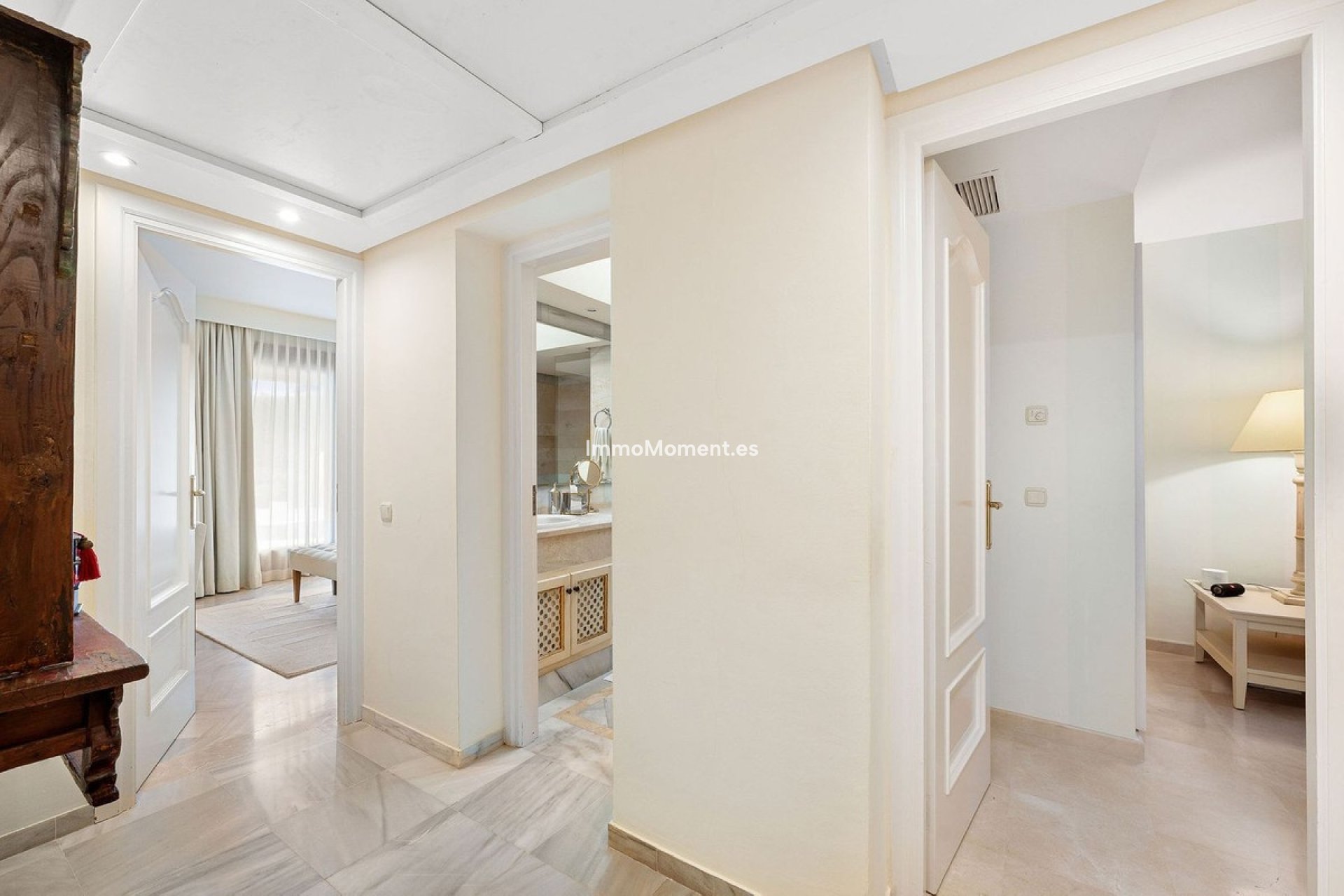 Resale - Detached villa - Marbella - Nueva Andalucía