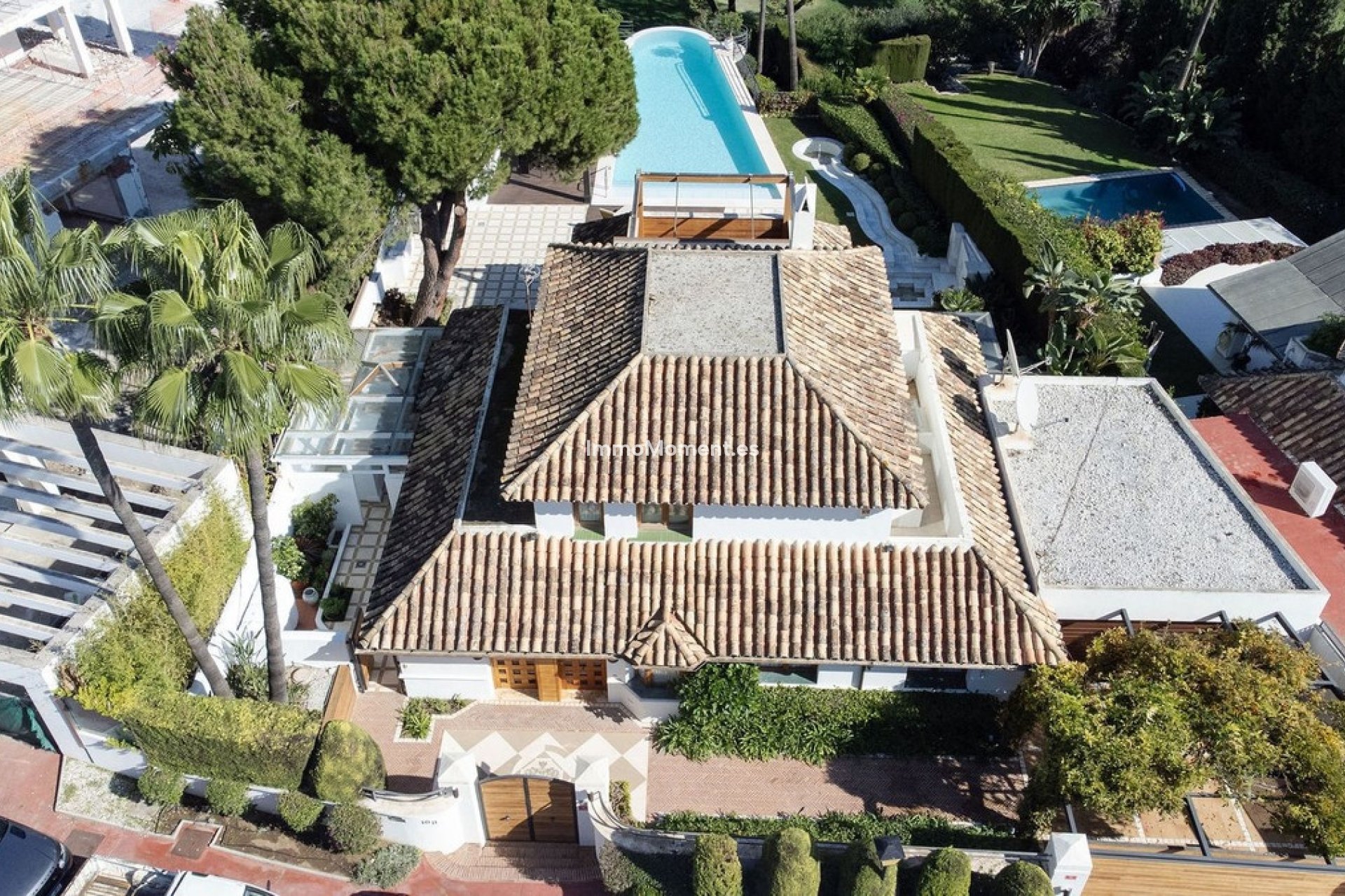Resale - Detached villa - Marbella - Nueva Andalucía