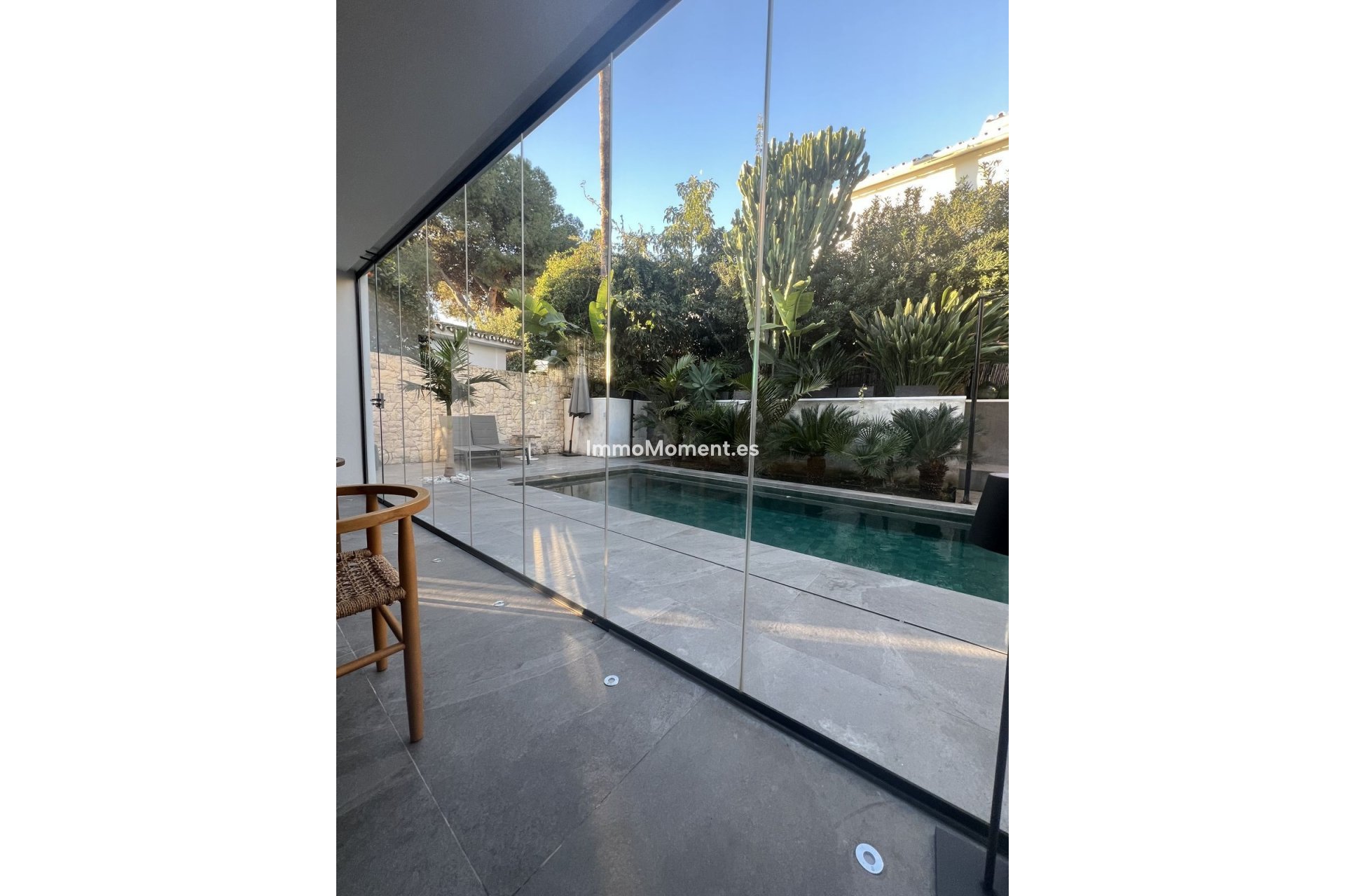 Resale - Detached villa - Marbella - Nueva Andalucía