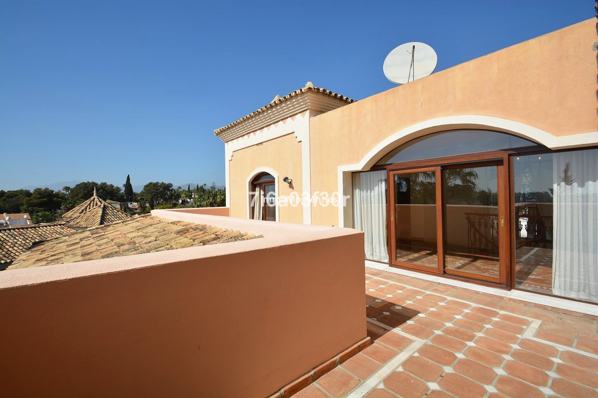 Resale - Detached villa - Marbella - Nueva Andalucía