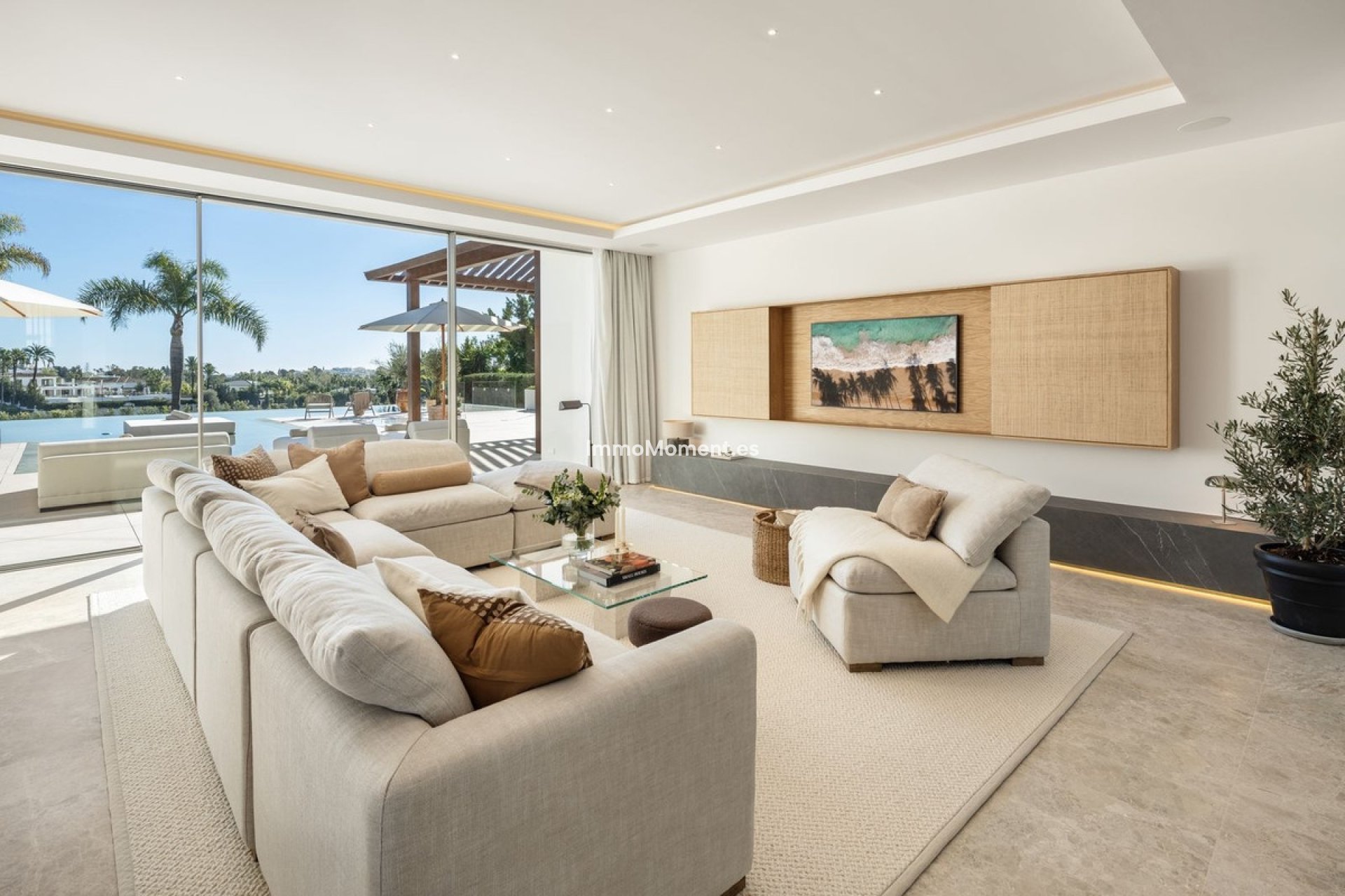 Resale - Detached villa - Marbella - Nueva Andalucía