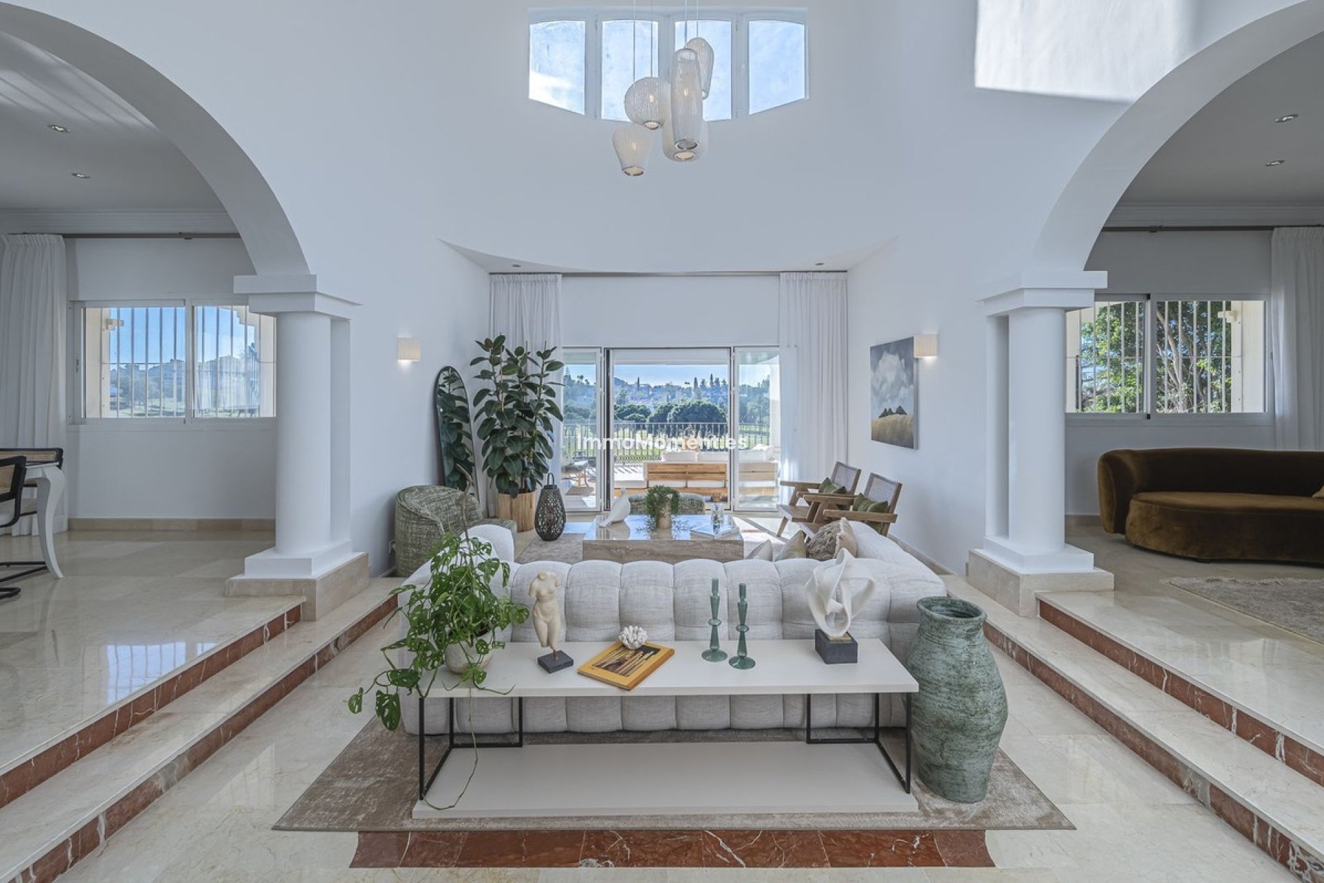 Resale - Detached villa - Marbella - Nueva Andalucía