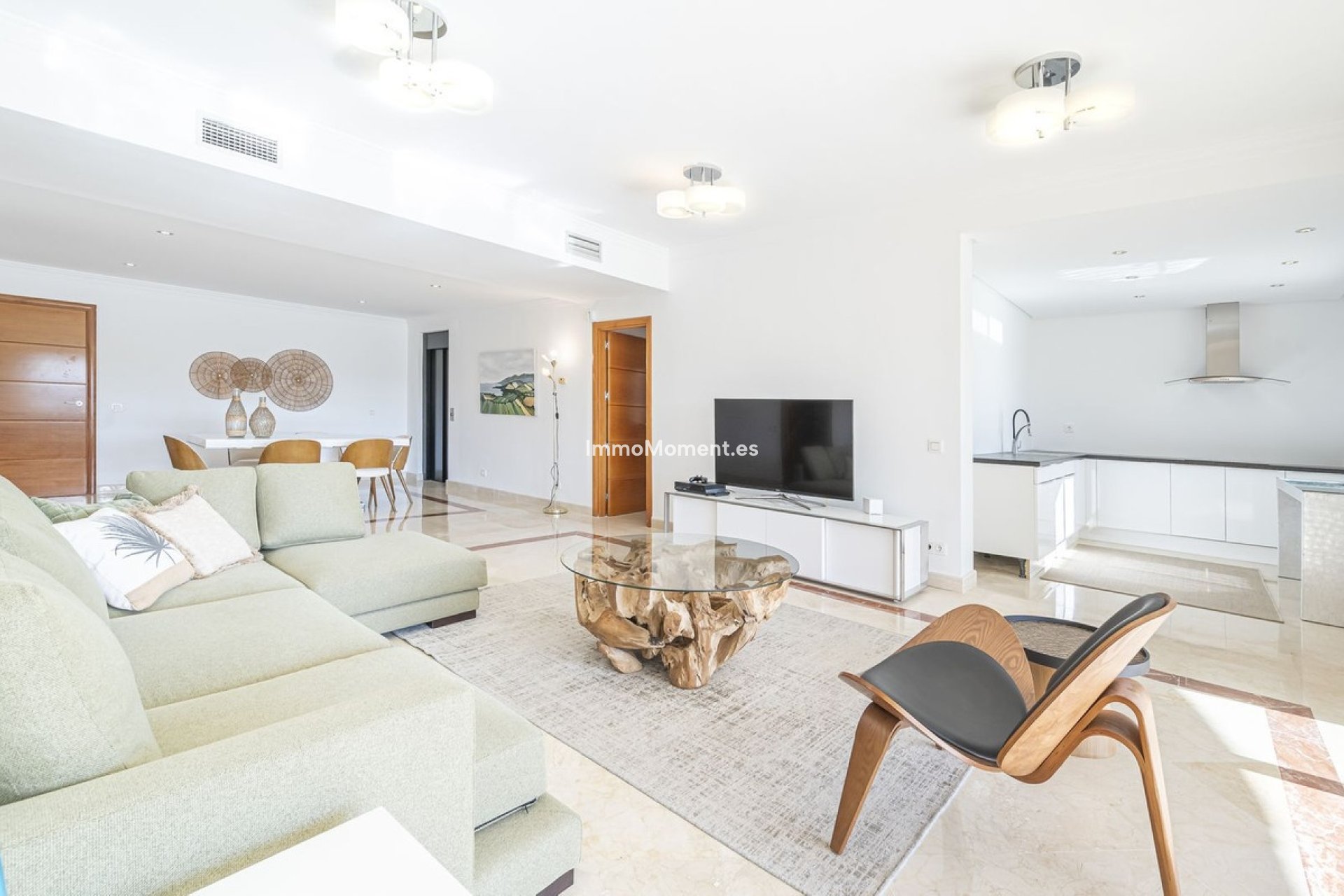 Resale - Detached villa - Marbella - Nueva Andalucía
