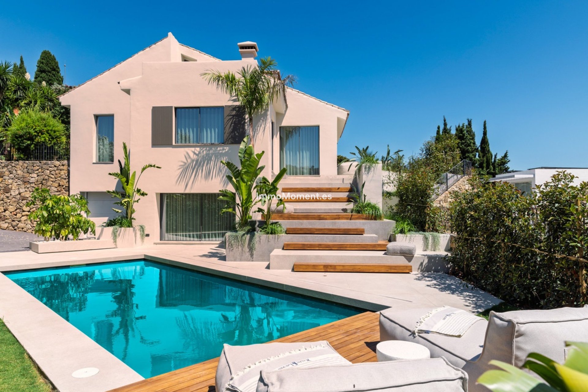 Resale - Detached villa - Marbella - Nueva Andalucía