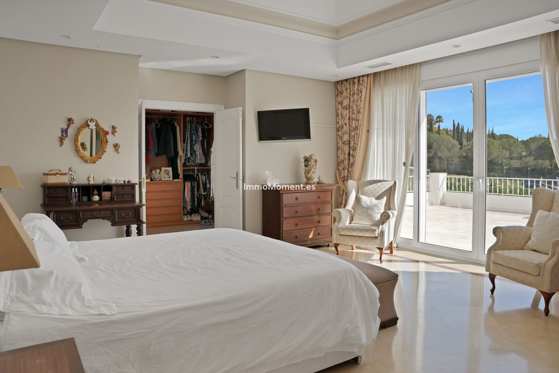 Resale - Detached villa - Marbella - Nueva Andalucía