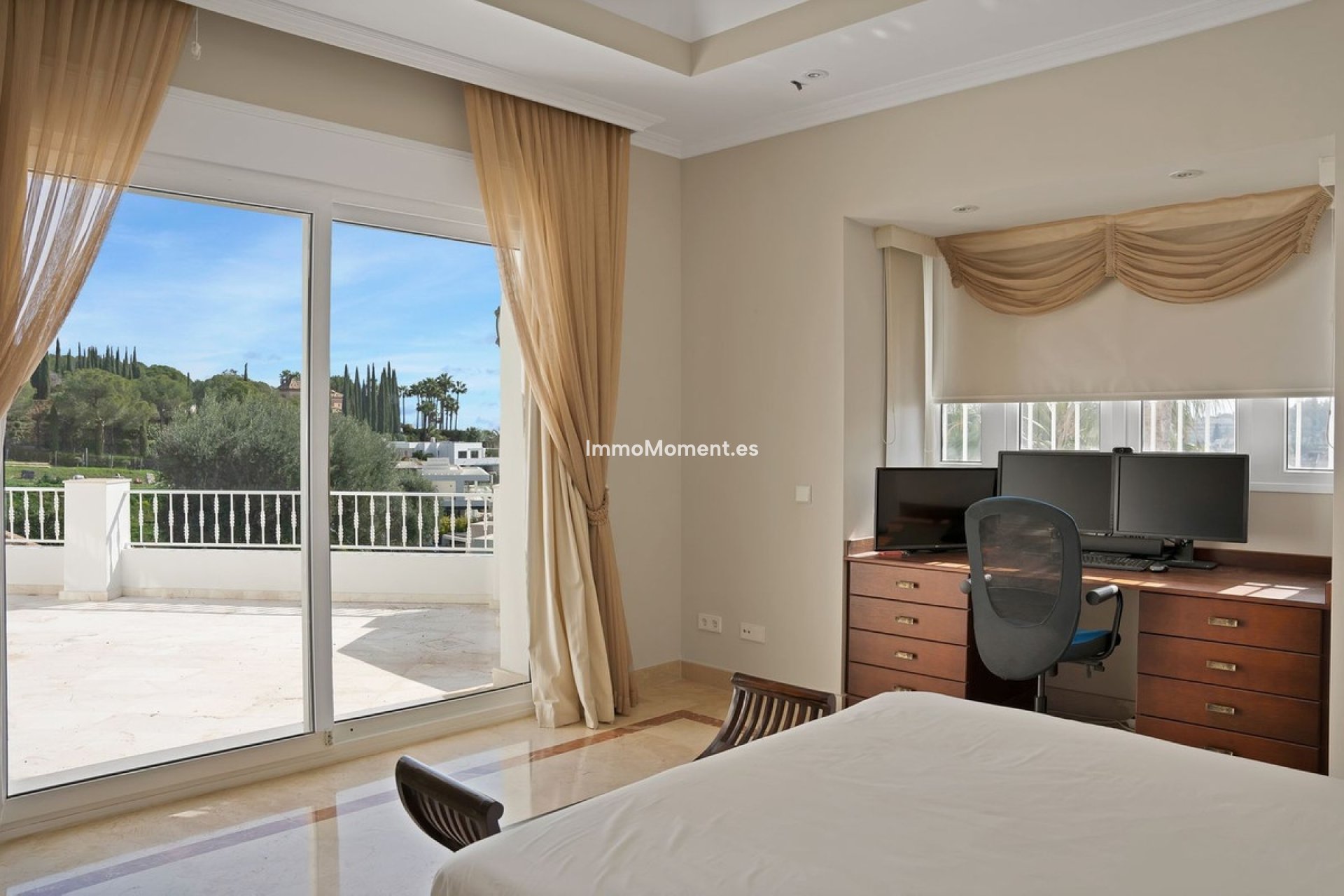 Resale - Detached villa - Marbella - Nueva Andalucía