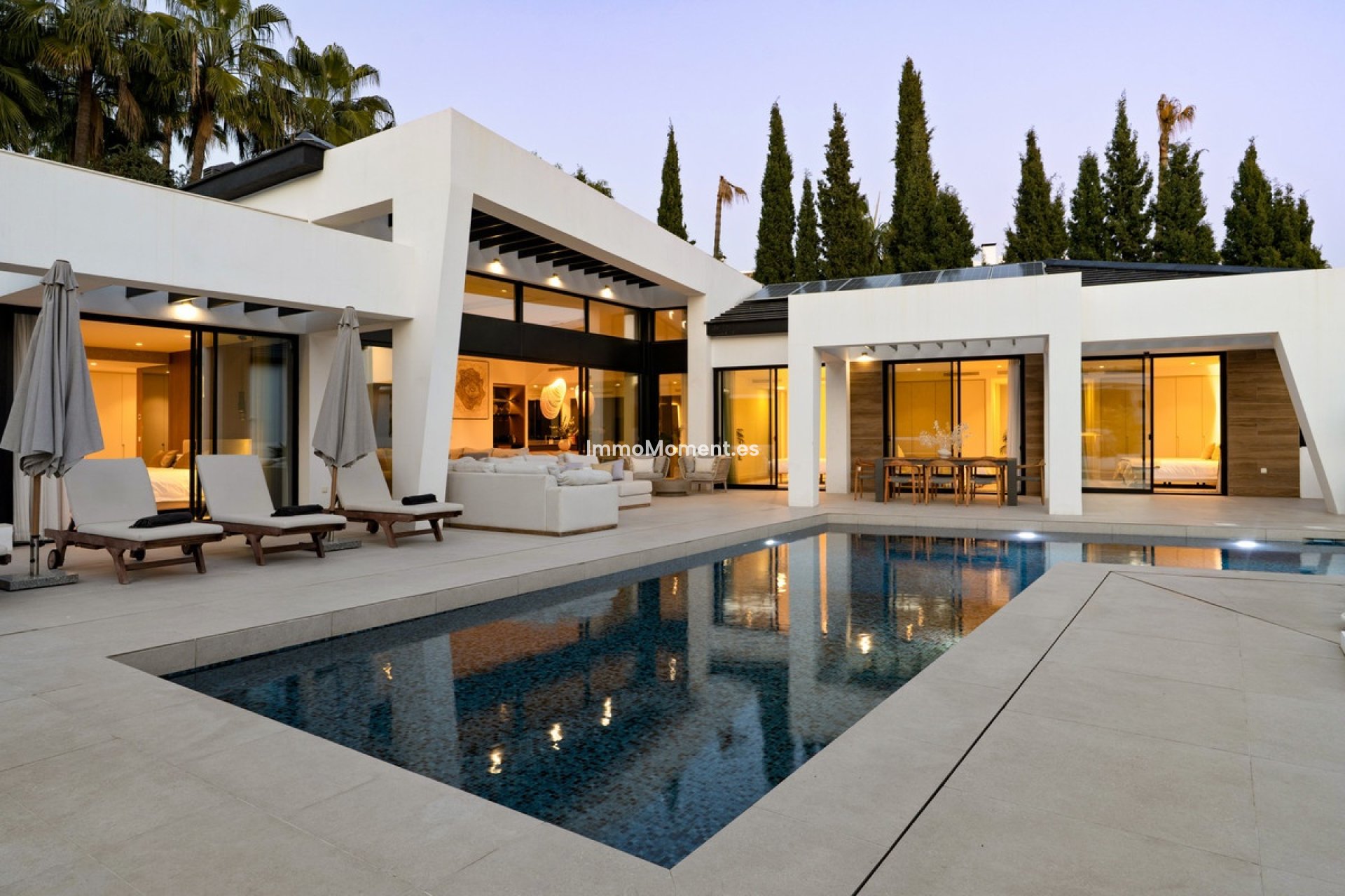 Resale - Detached villa - Marbella - Nueva Andalucía