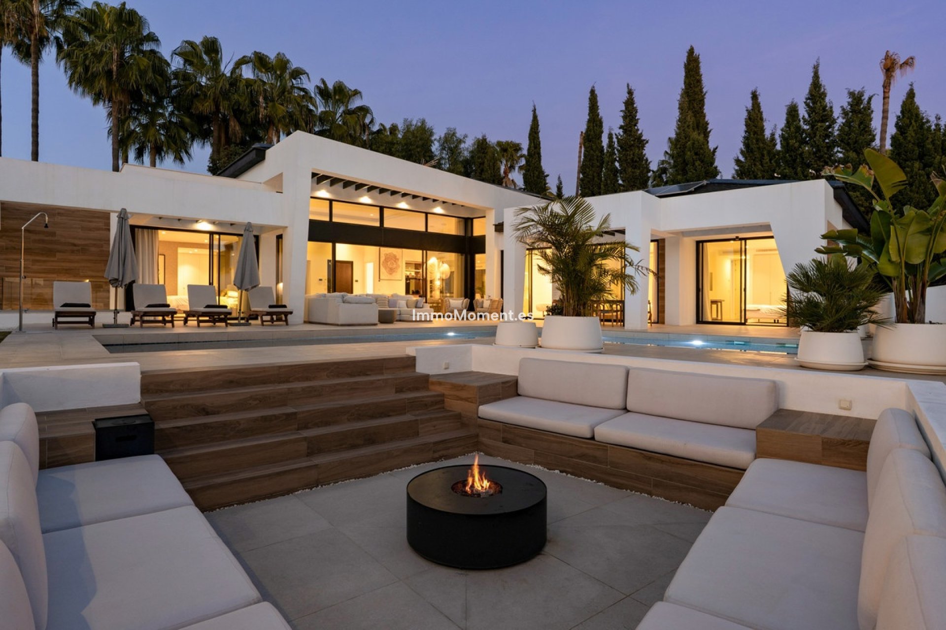 Resale - Detached villa - Marbella - Nueva Andalucía