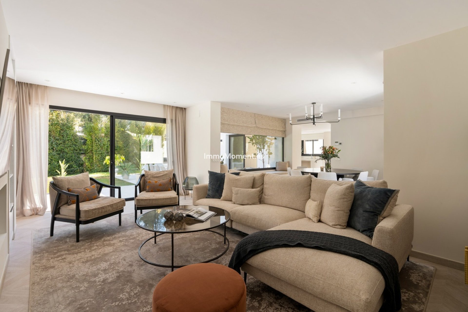 Resale - Detached villa - Marbella - Nueva Andalucía