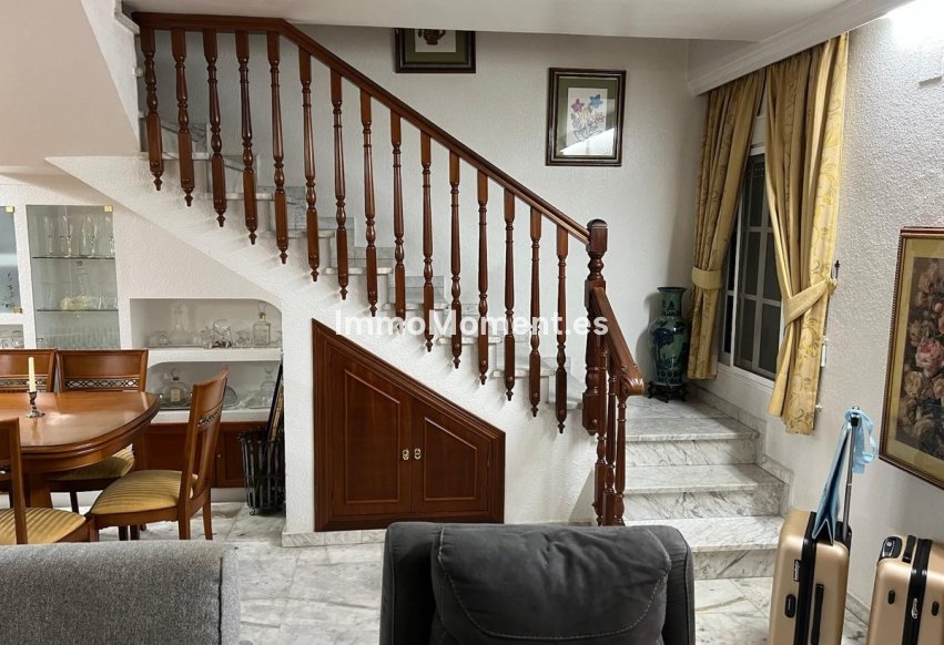 Resale - Detached villa - Marbella - Nueva Andalucía