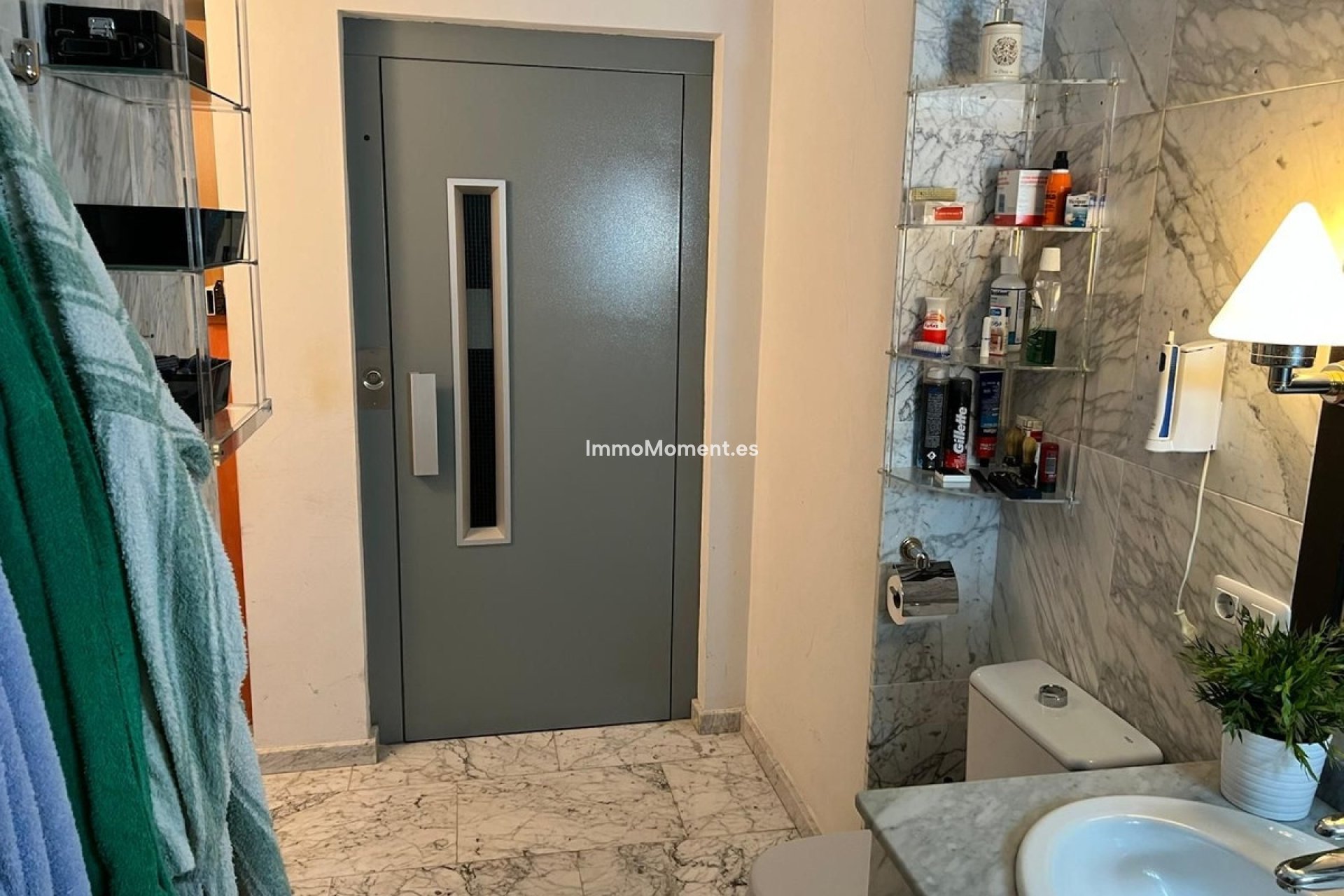 Resale - Detached villa - Marbella - Nueva Andalucía
