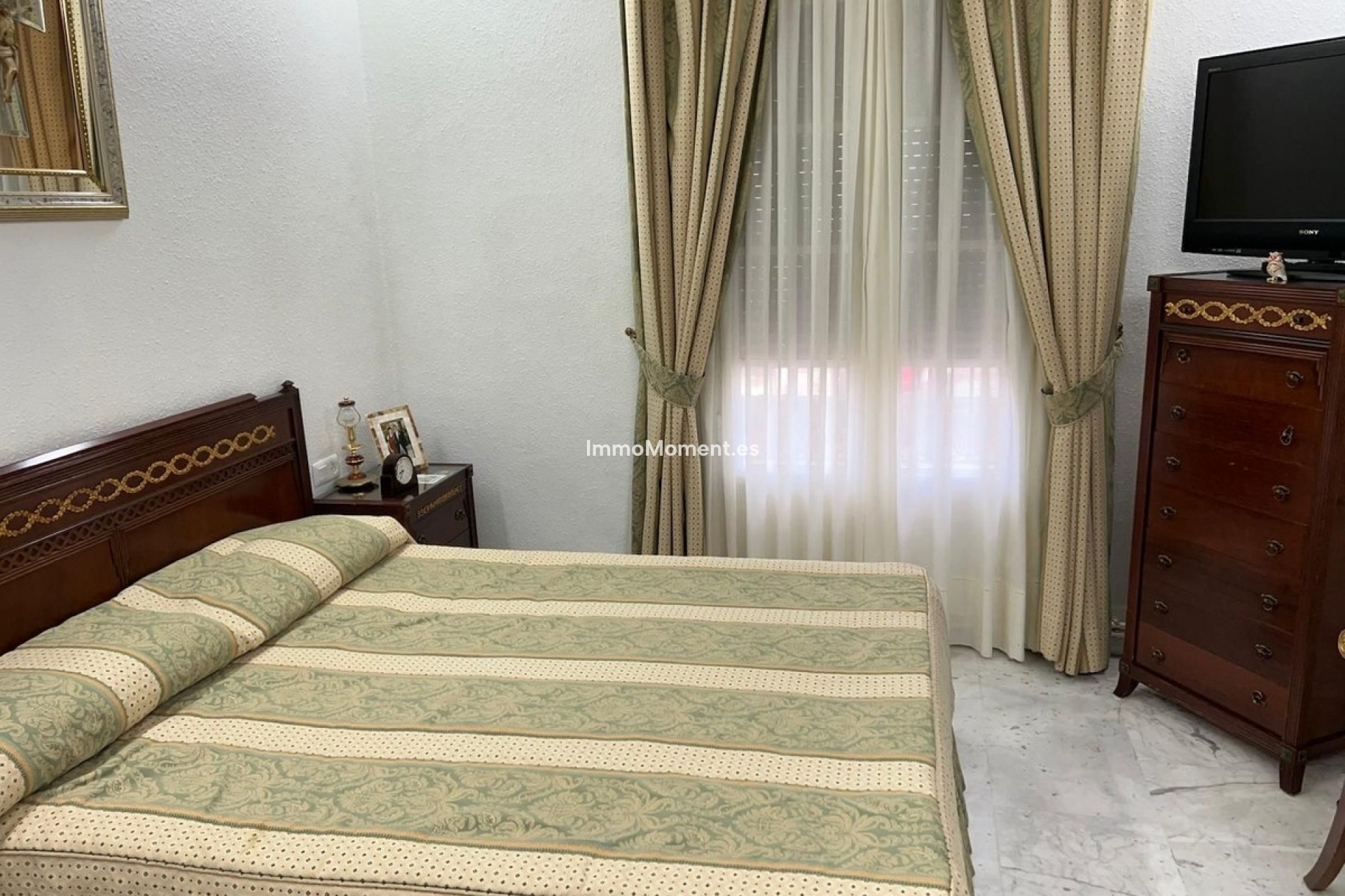 Resale - Detached villa - Marbella - Nueva Andalucía
