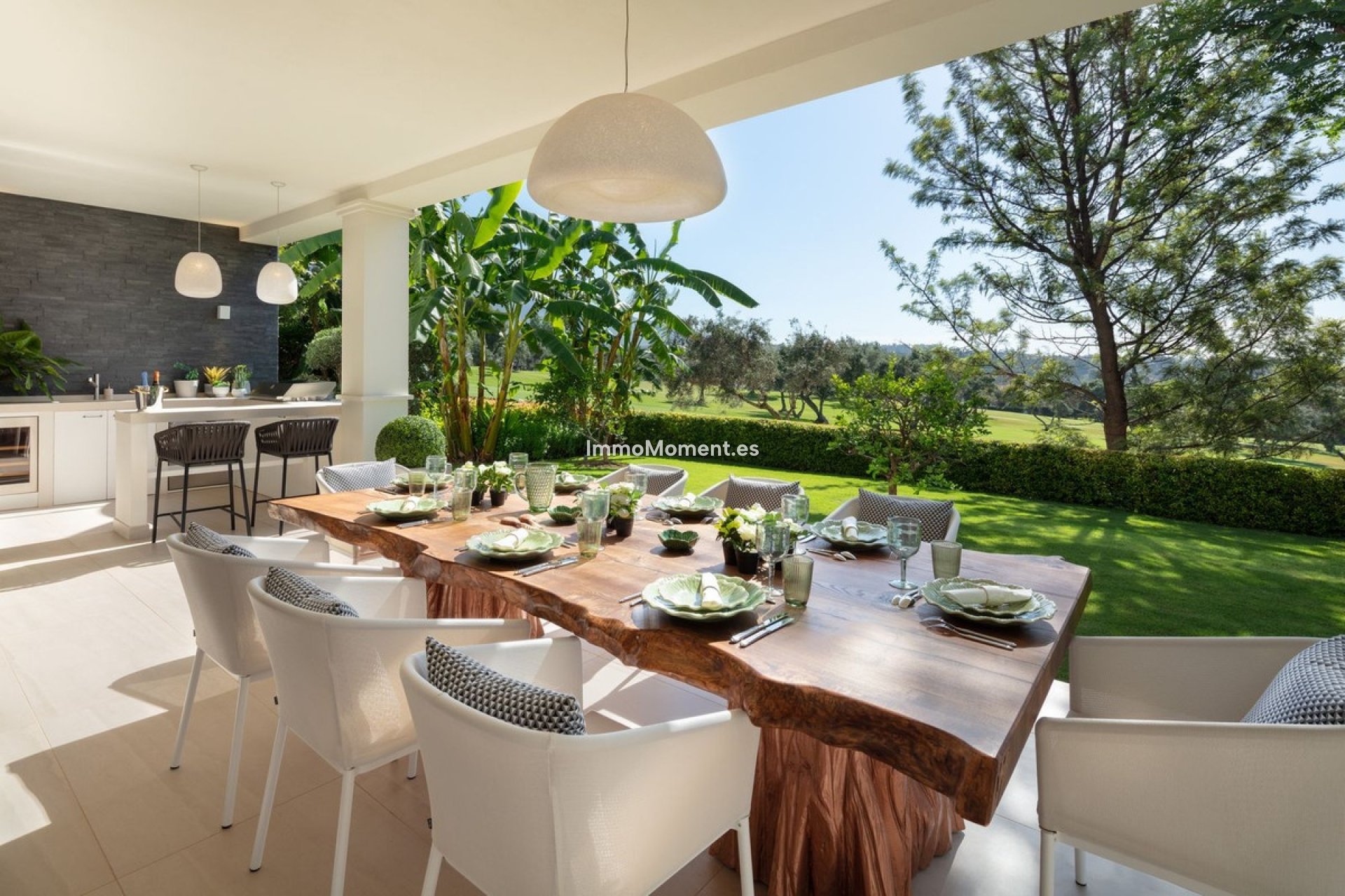 Resale - Detached villa - Marbella - Nueva Andalucía