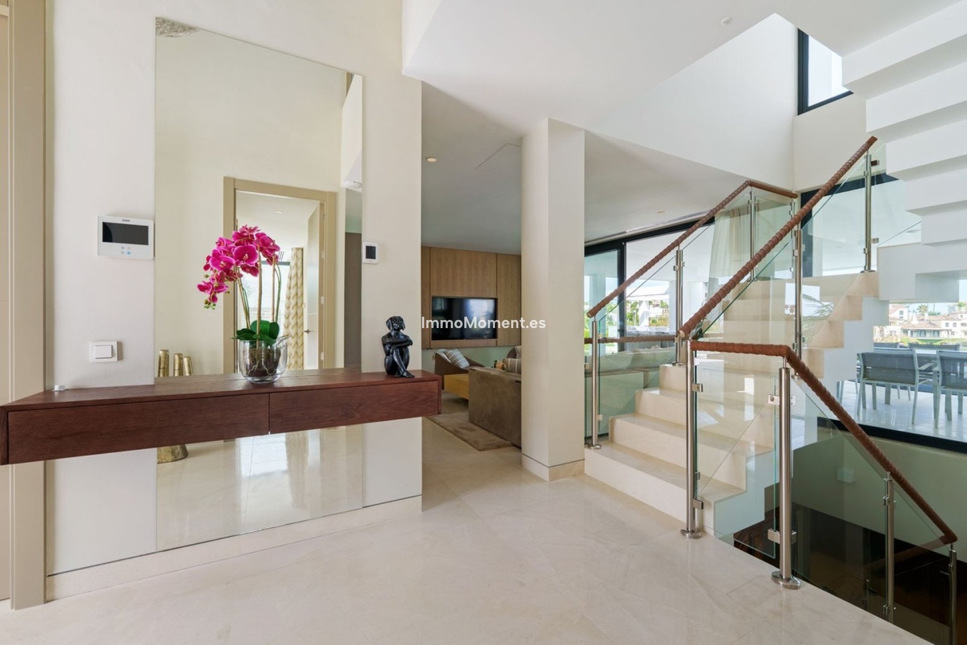Resale - Detached villa - Marbella - Nueva Andalucía