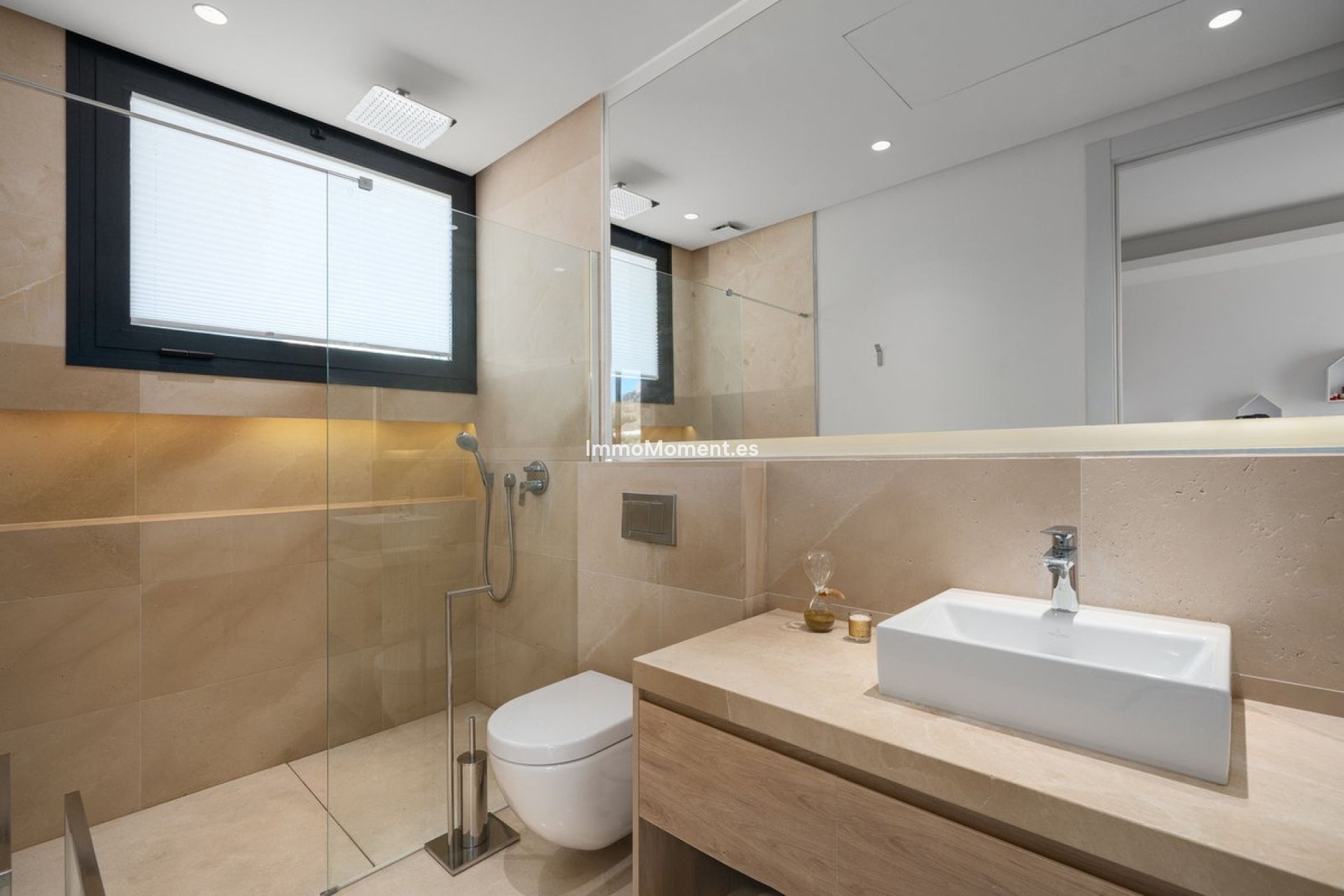 Resale - Detached villa - Marbella - Nueva Andalucía