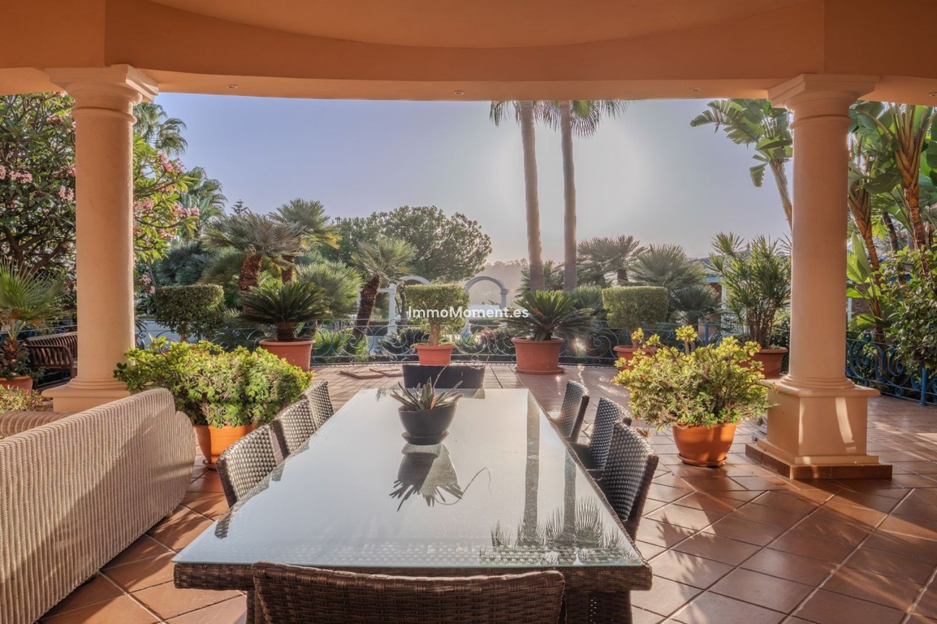 Resale - Detached villa - Marbella - Nueva Andalucía