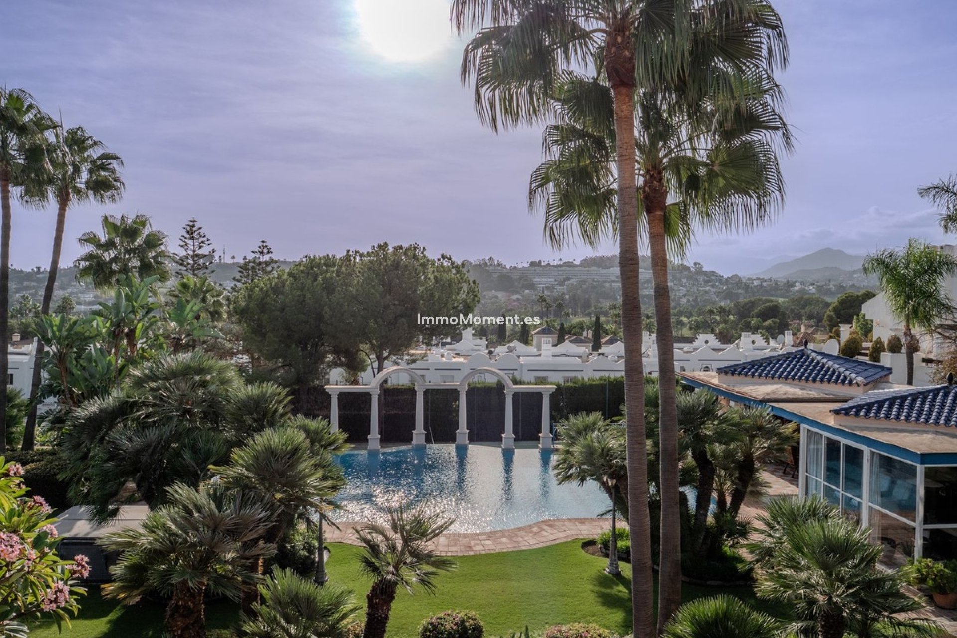 Resale - Detached villa - Marbella - Nueva Andalucía